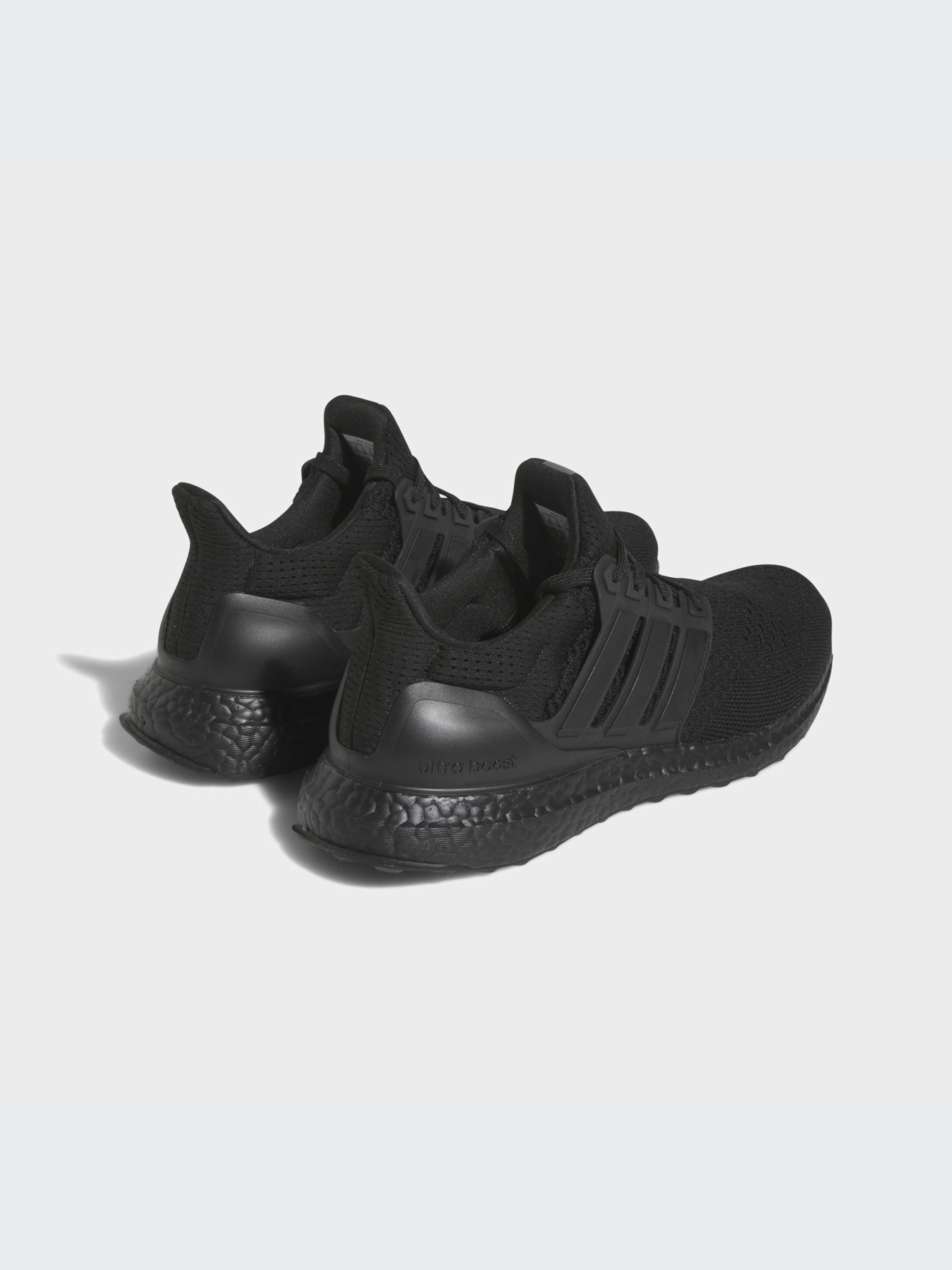 Кроссовки Adidas Ultraboost модель HQ4204-KZ Фото