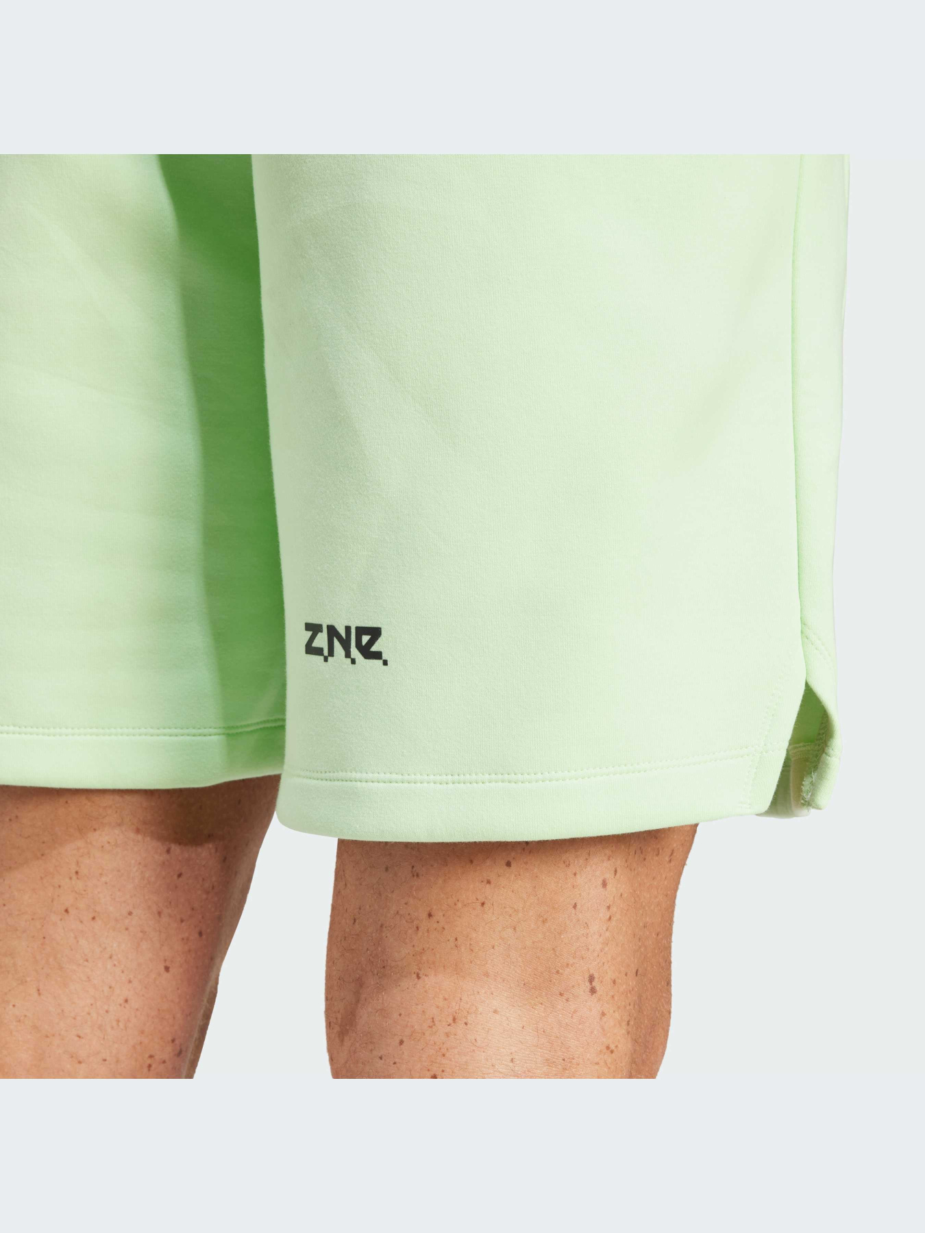 Шорты Adidas ZNE модель IR5233-KZ Фото