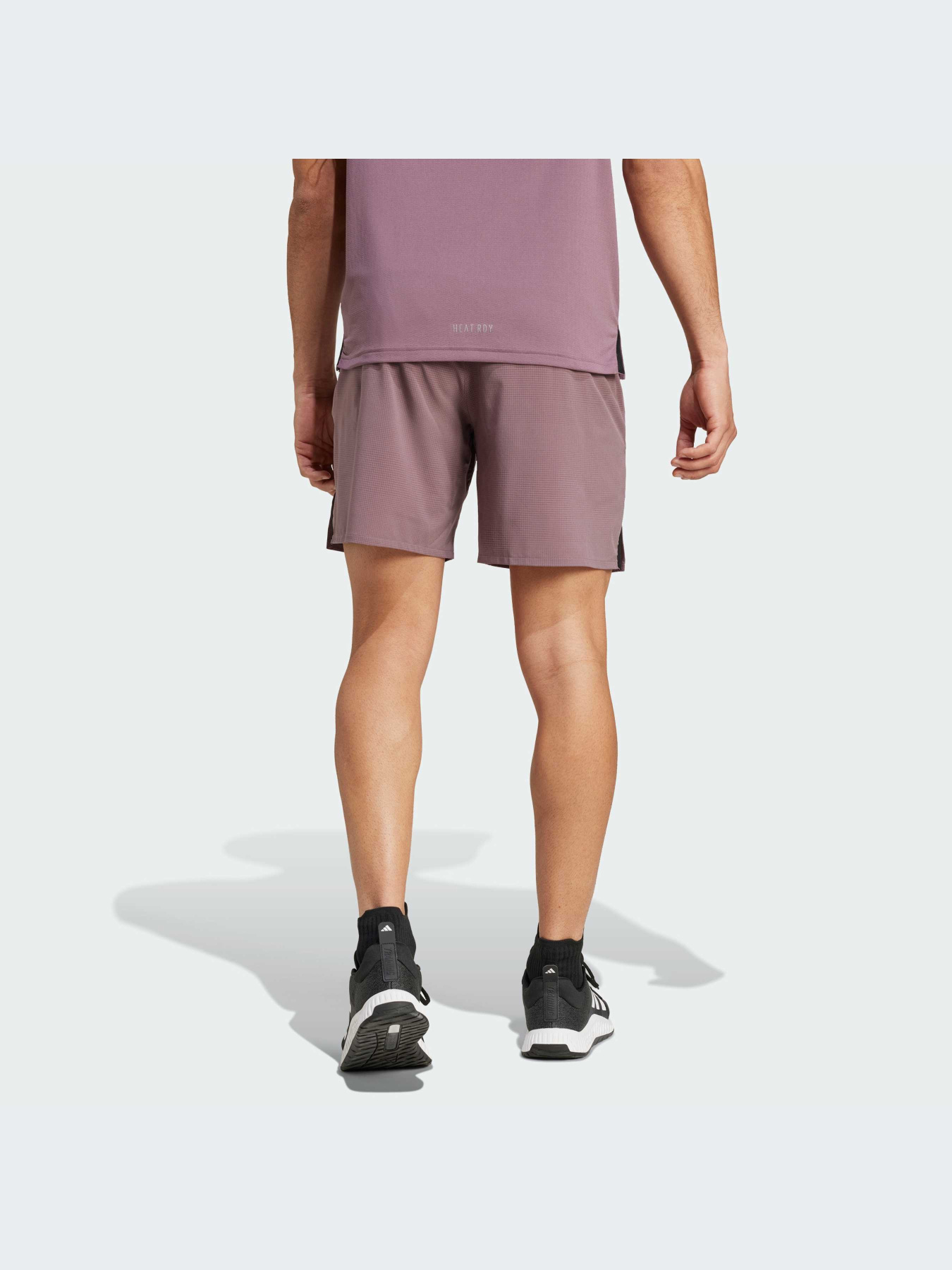 Шорты Adidas модель IX9120-KZ Шорты Adidas модель IX9120-KZ Фото