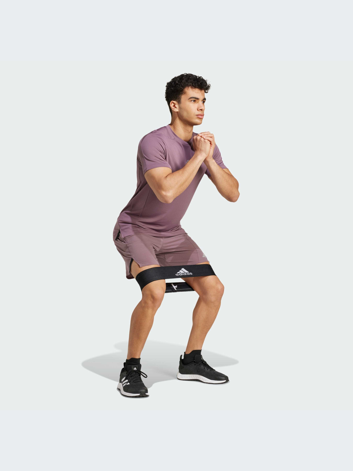 Шорты Adidas модель IX9120-KZ Шорты Adidas модель IX9120-KZ Фото