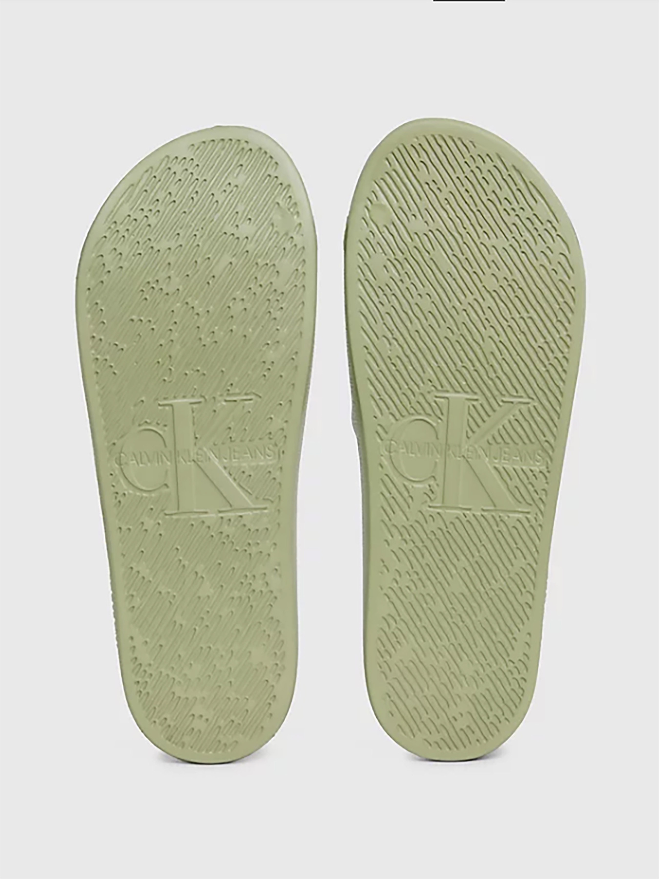 Шлёпанцы Calvin Klein модель YM0YM00060-01M Фото