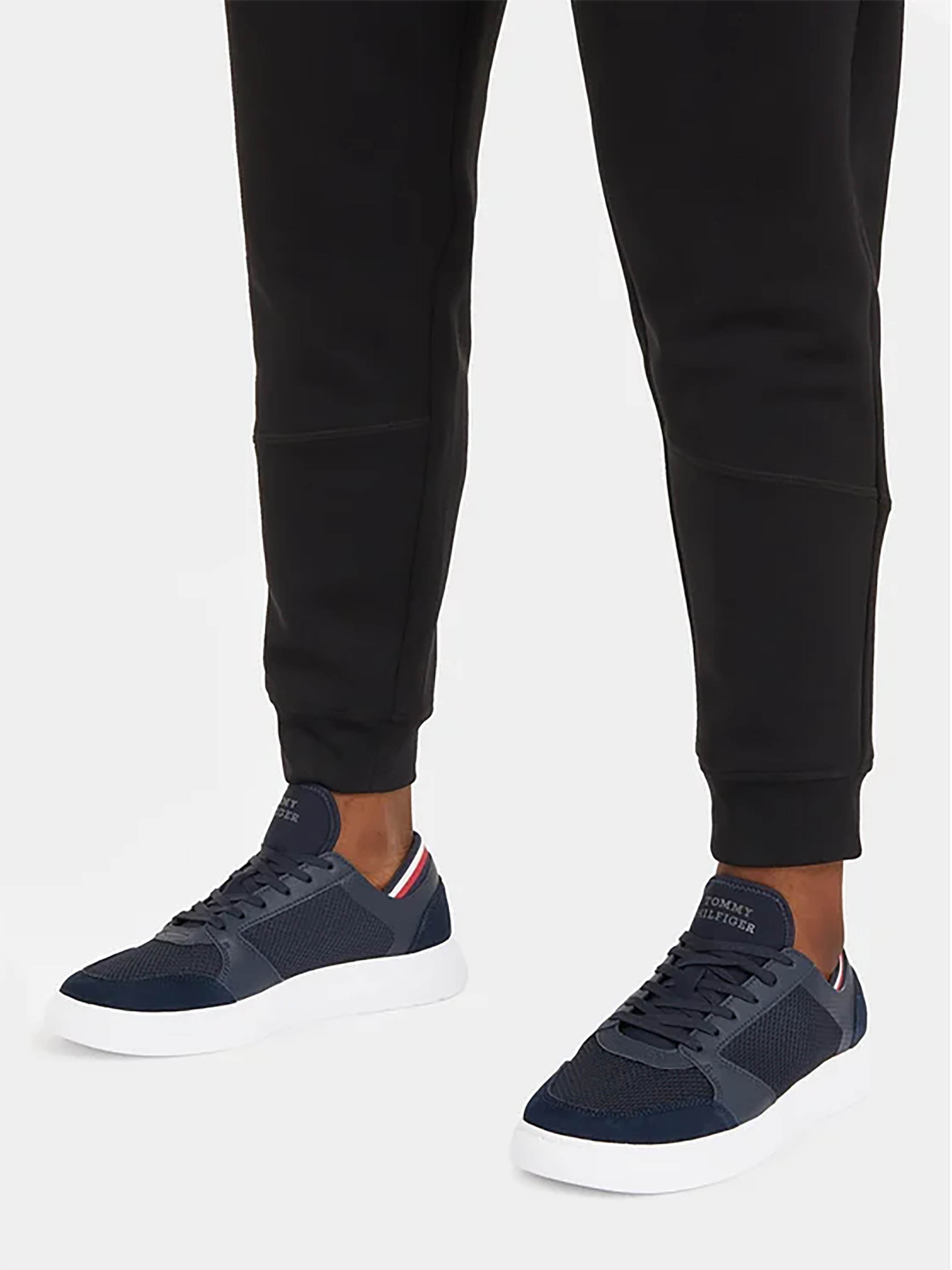 Кроссовки Tommy Hilfiger модель FM0FM04961-DW5 Фото