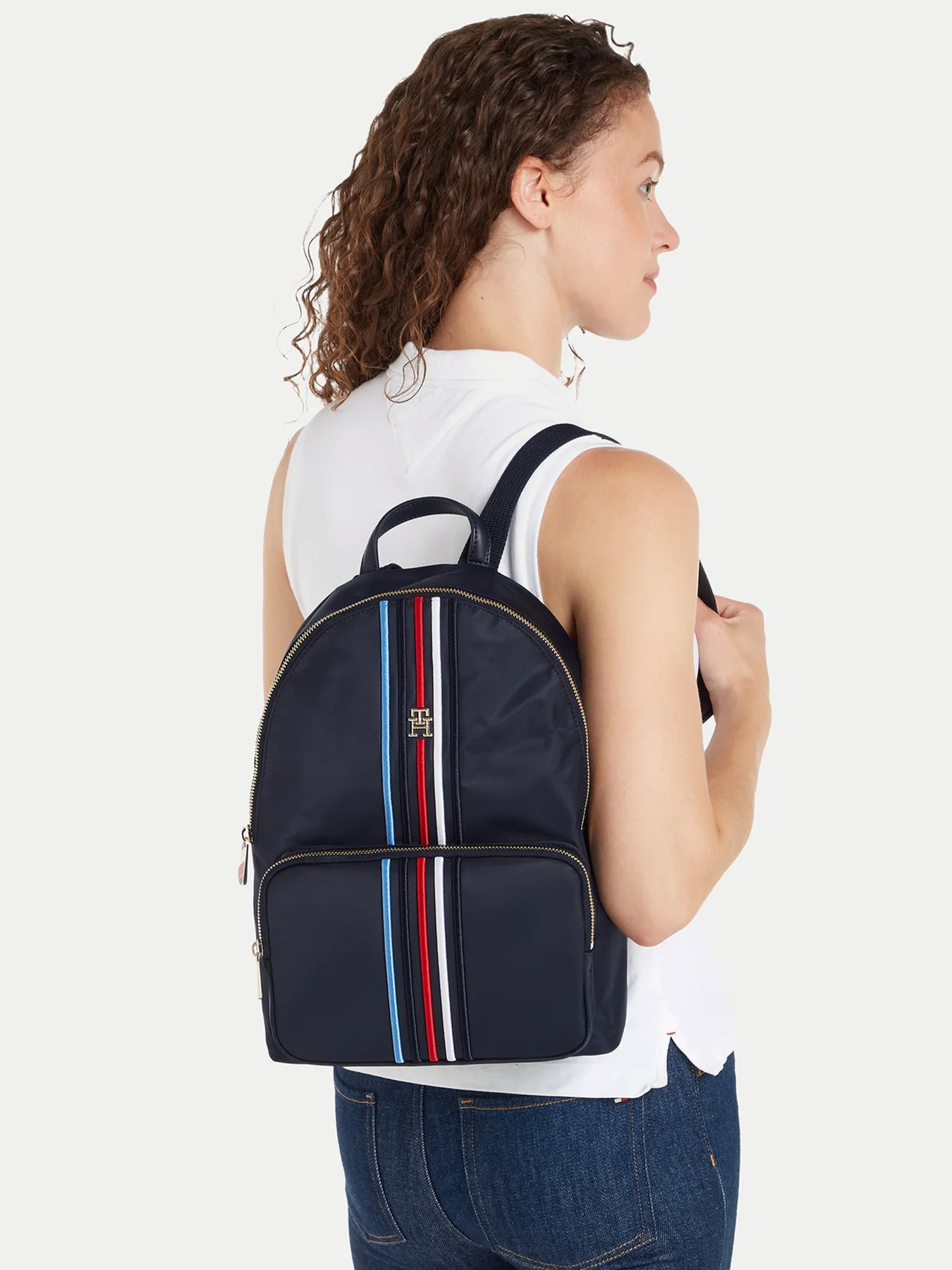 Рюкзаки Tommy Hilfiger модель AW0AW16116-DW6 Рюкзаки Tommy Hilfiger модель AW0AW16116-DW6 Фото
