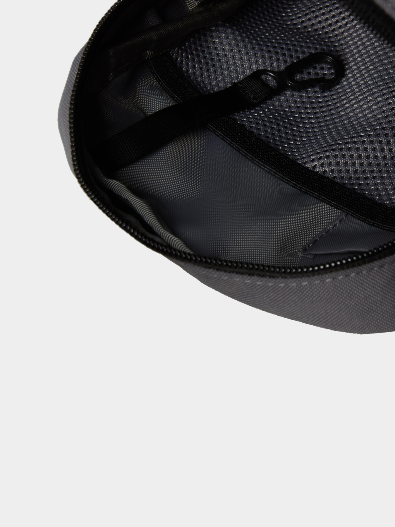 Сумки The North Face модель NF0A87GF32D1 Фото