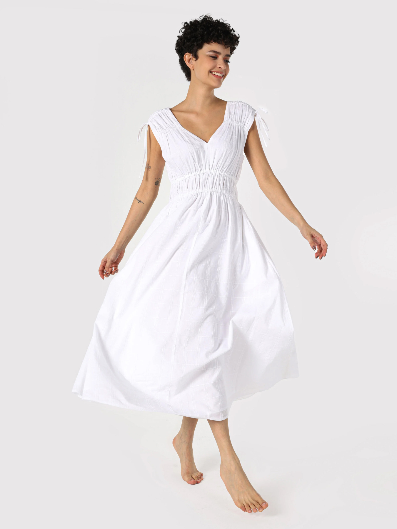 Платья Colin’s модель CL1063971_WHT Фото
