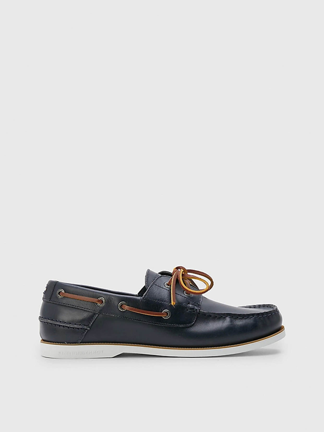 Слипоны и мокасины Tommy Hilfiger модель FM0FM04506-DW5 Фото