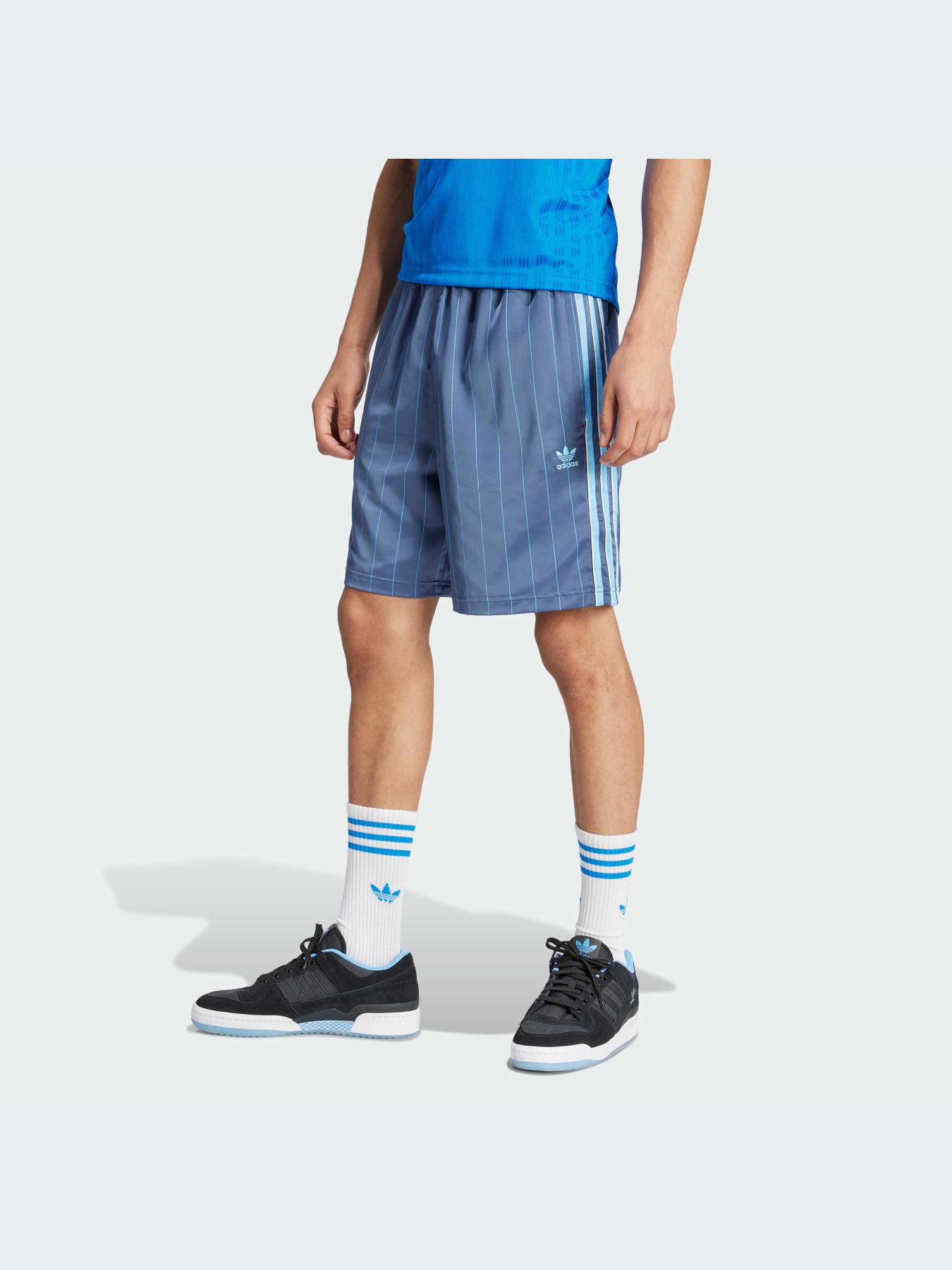 Шорты Adidas модель IU0196-KZ Фото