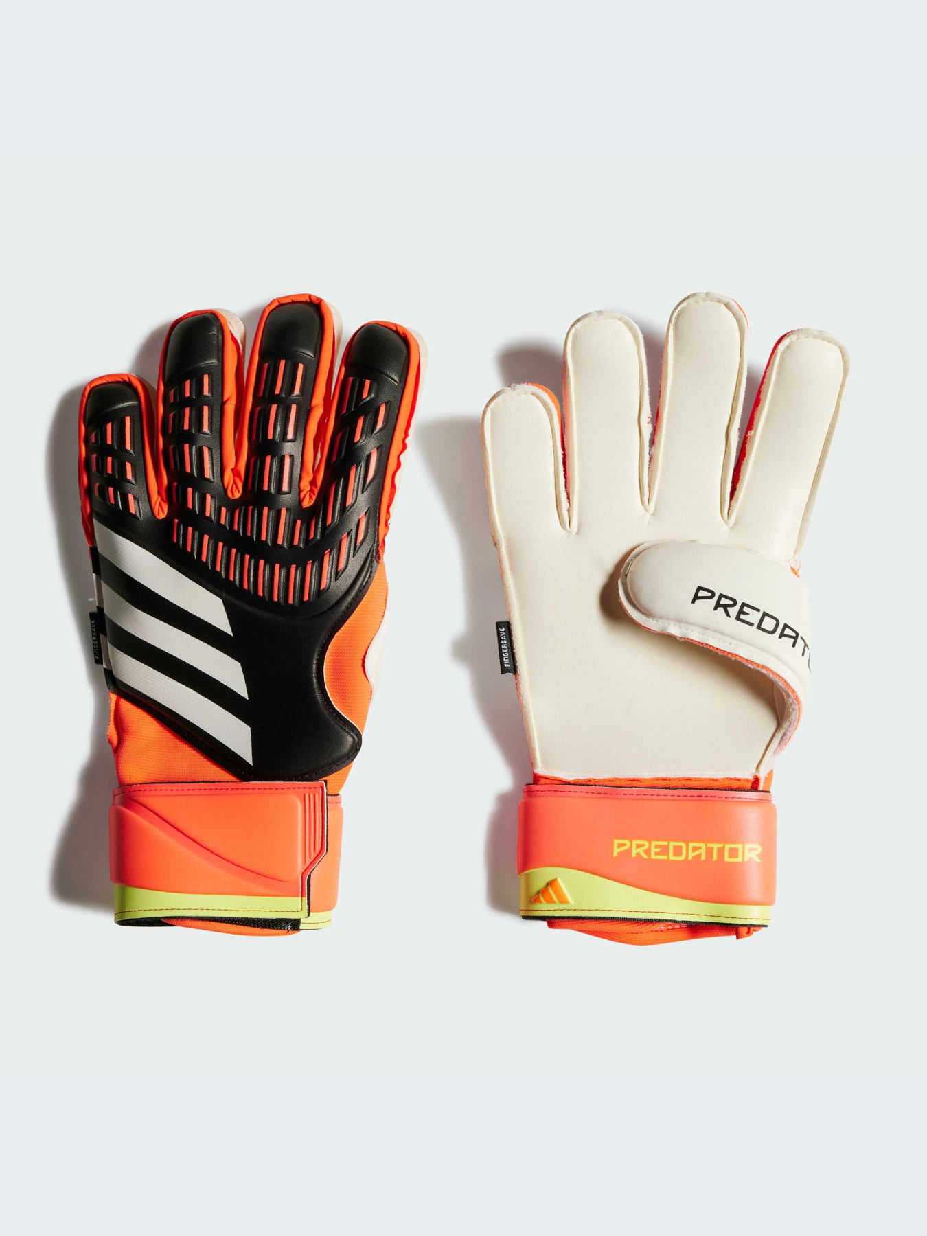 Перчатки для спорта Adidas Predator модель IQ4036-KZ Фото