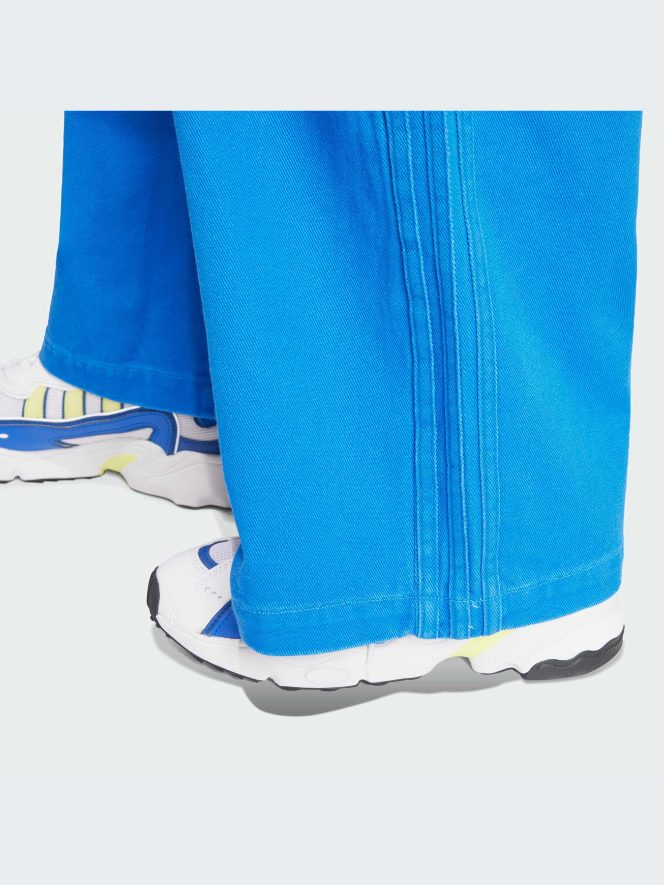 Джинсы Adidas 3 Stripes модель IU2455-KZ Фото