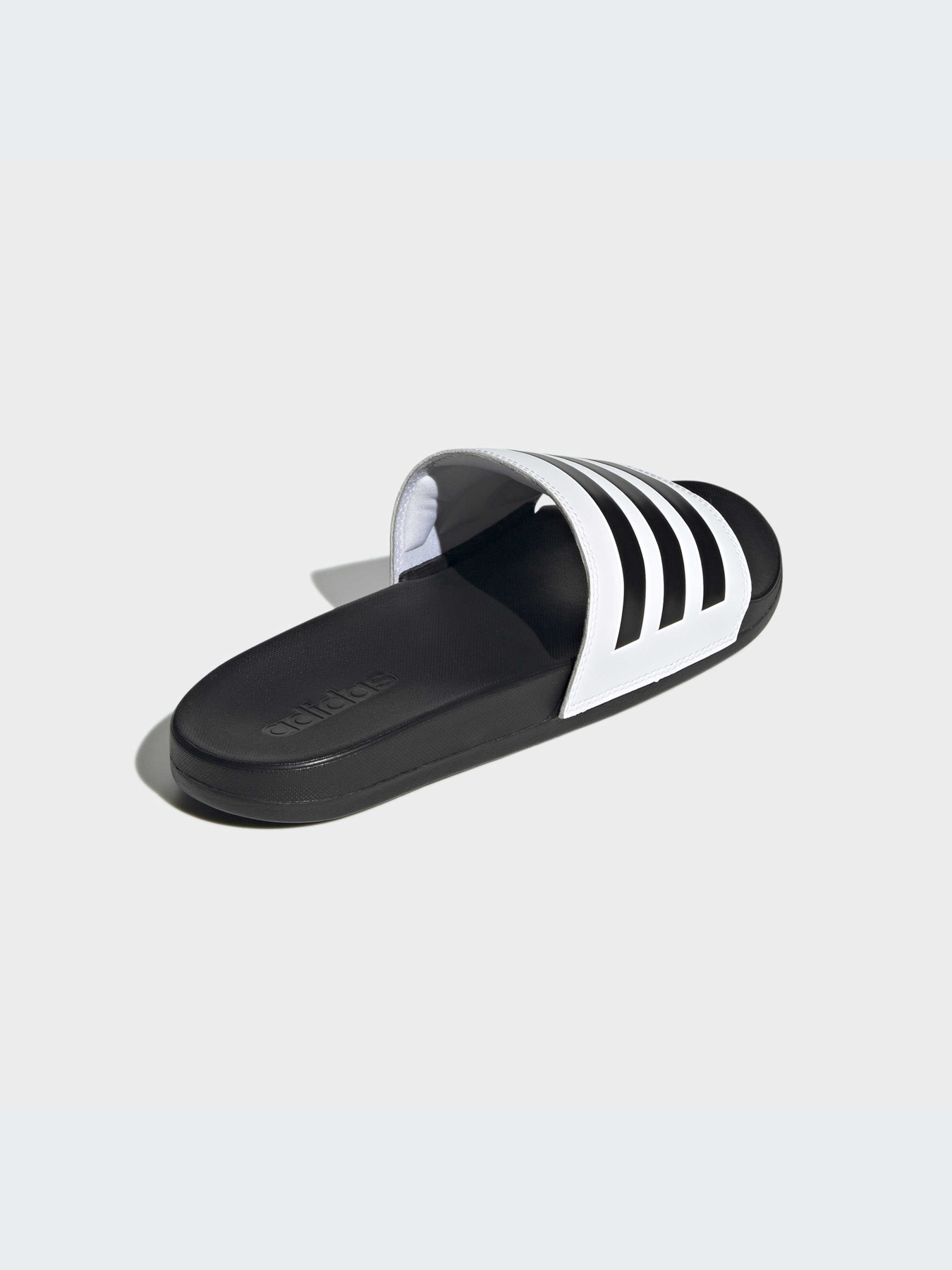 Шлёпанцы Adidas Adilette модель GZ5893-KZ Шлёпанцы Adidas Adilette модель GZ5893-KZ Фото
