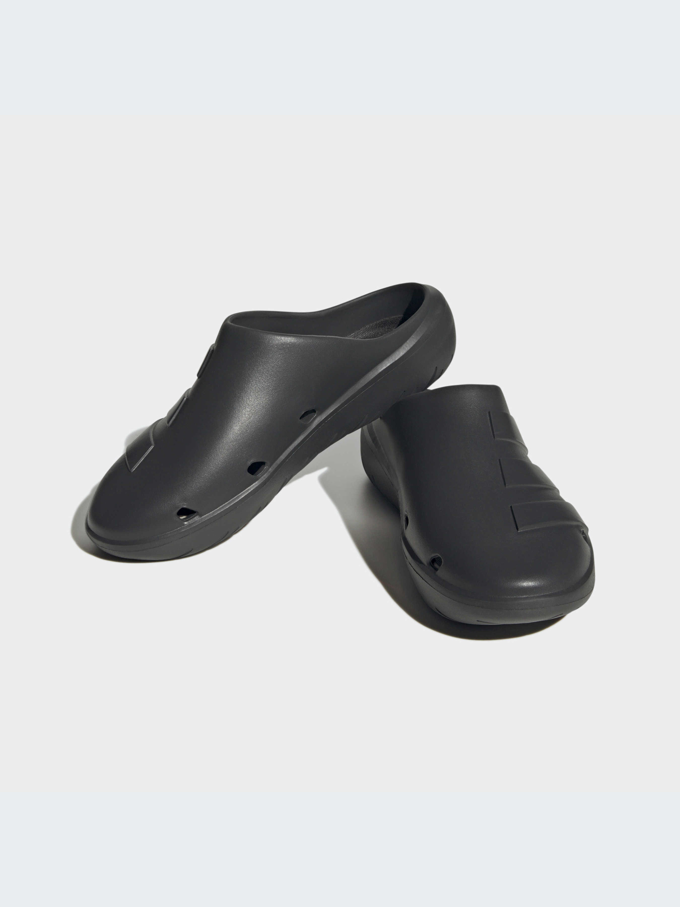 Шлёпанцы Adidas модель HQ9918-KZ Шлёпанцы Adidas модель HQ9918-KZ Фото
