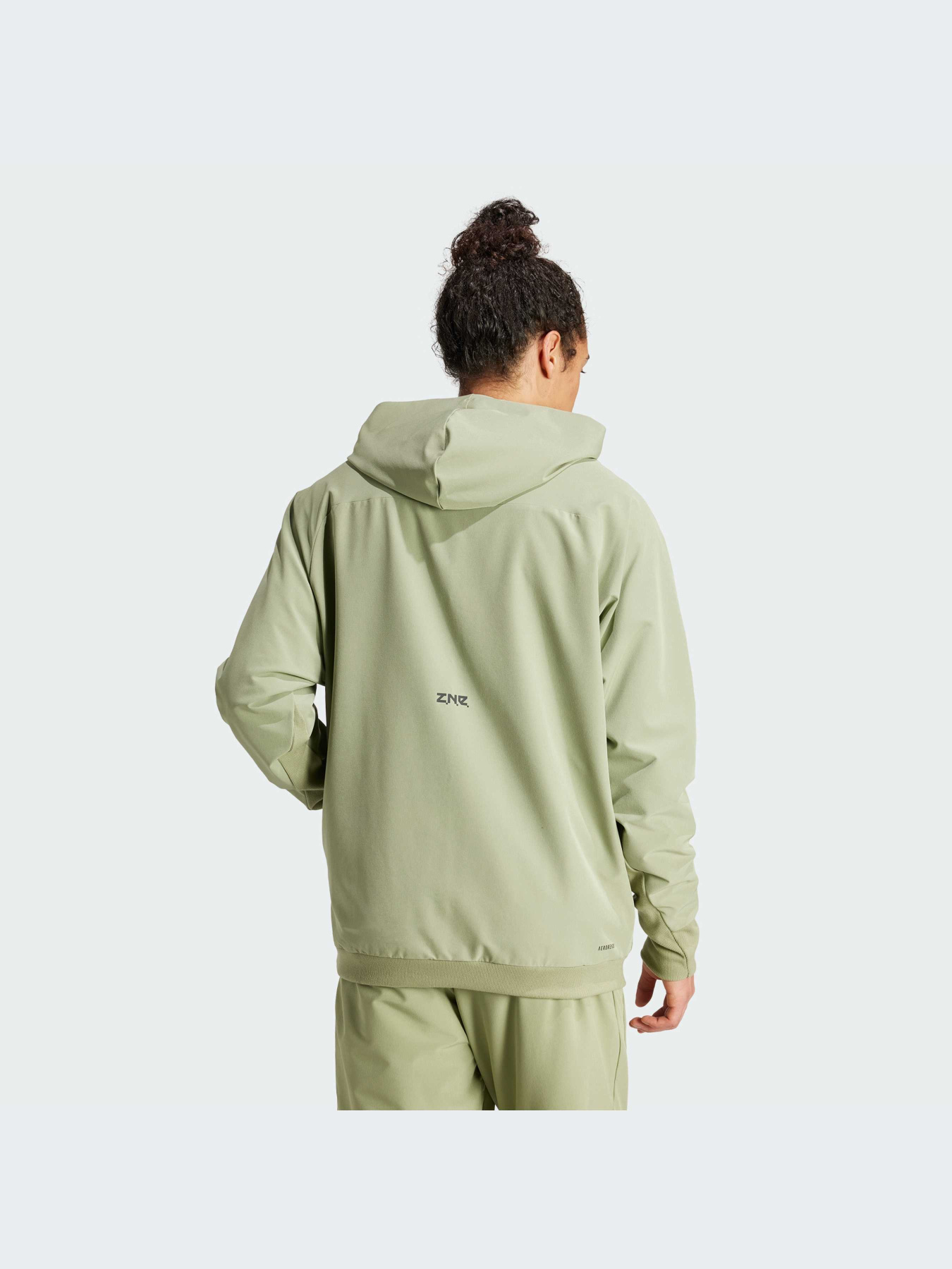 Куртки и дубленки Adidas ZNE модель IS9279-KZ Фото