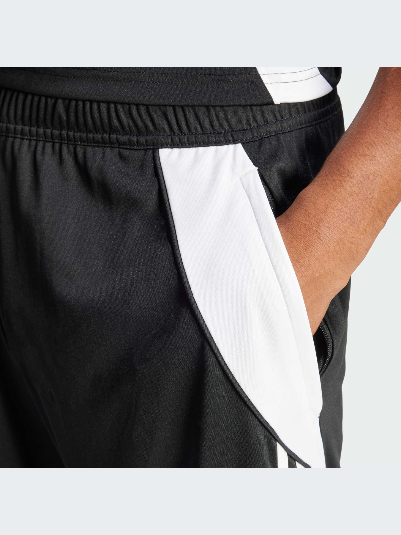 Шорты Adidas Tiro модель IP1951-KZ Фото
