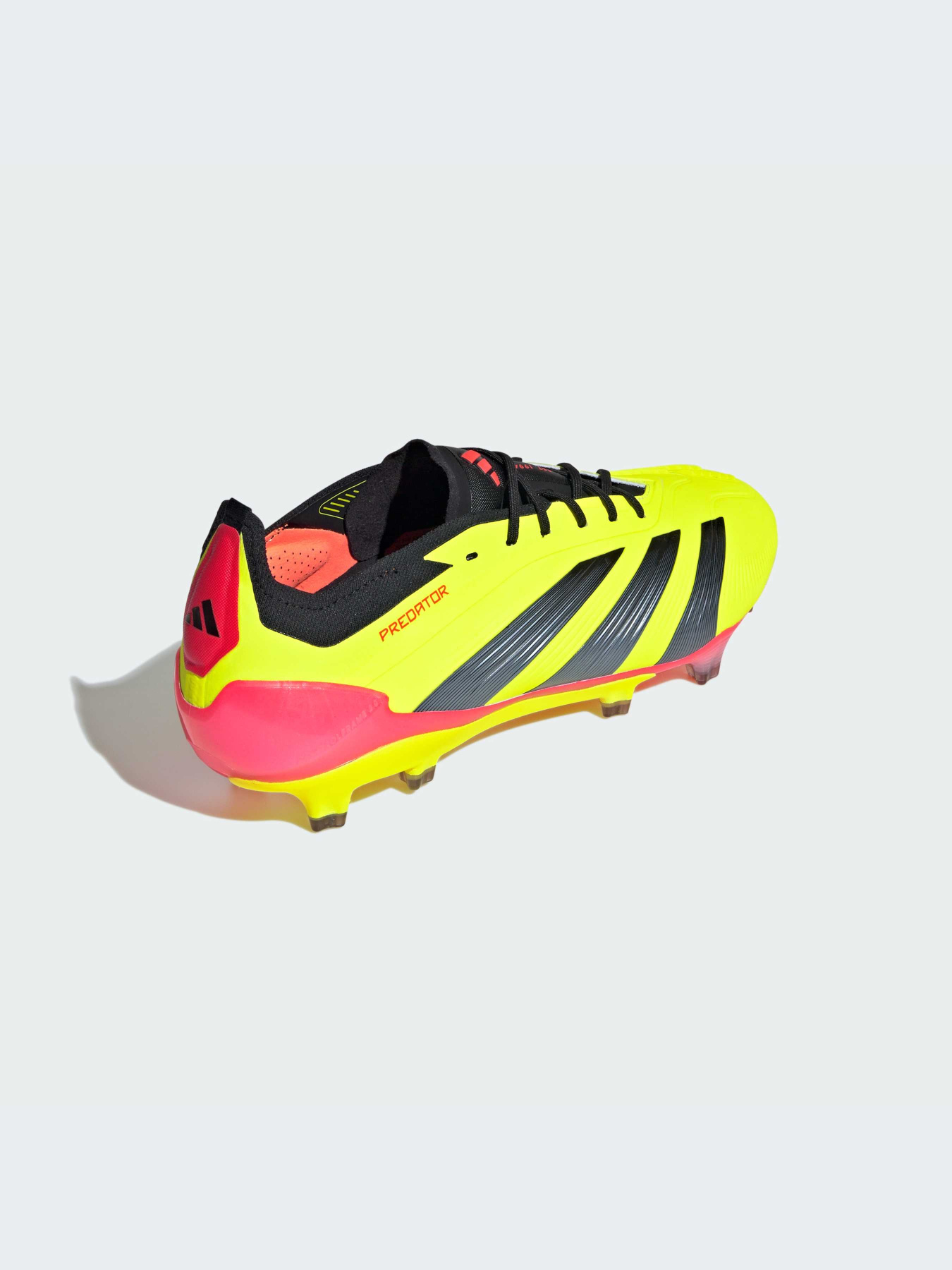 Кроссовки Adidas Predator модель IF5441-KZ Фото