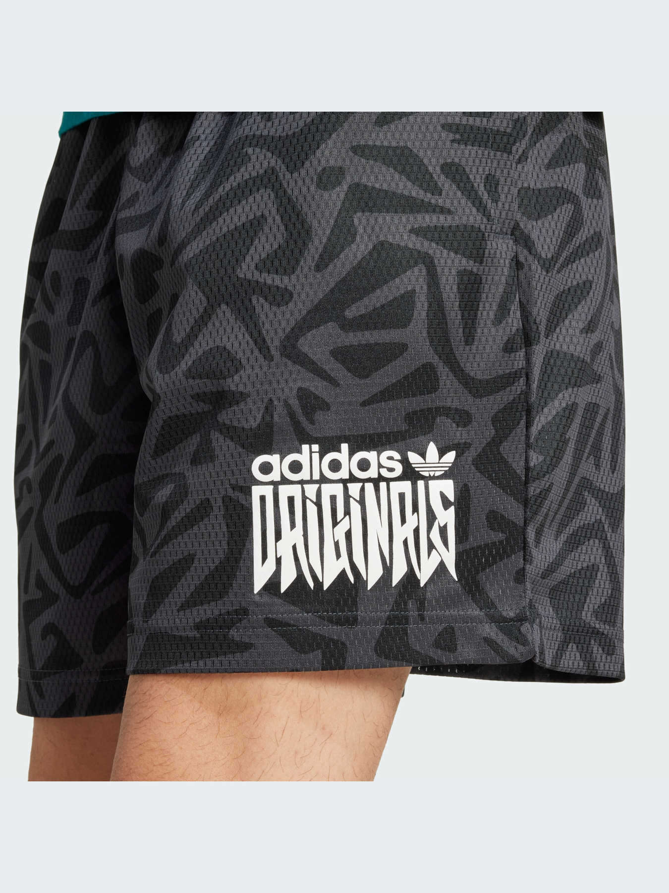 Шорты Adidas модель IY2071-KZ Шорты Adidas модель IY2071-KZ Фото