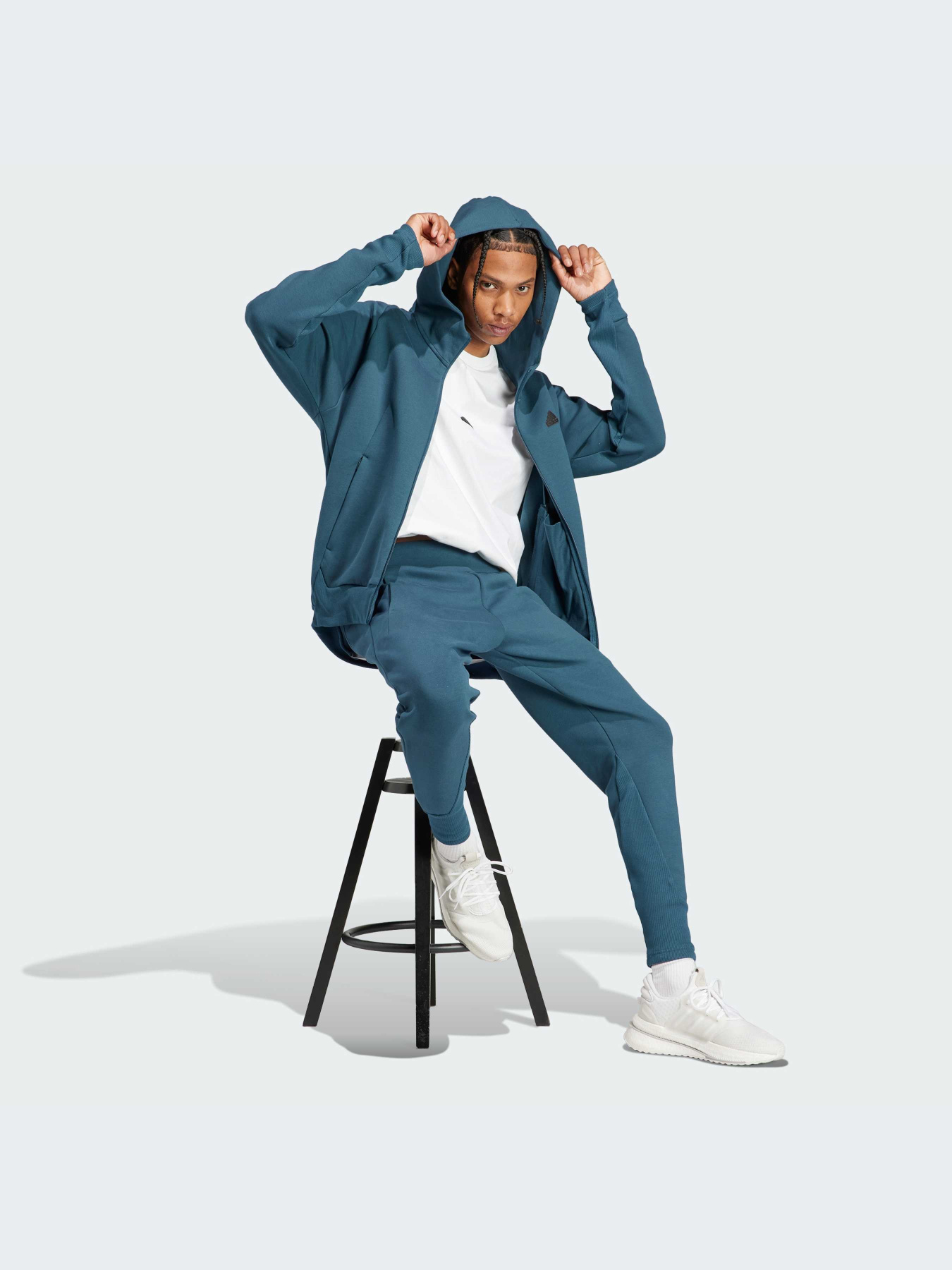 Худи и свитшоты Adidas ZNE модель IN5087-KZ Фото