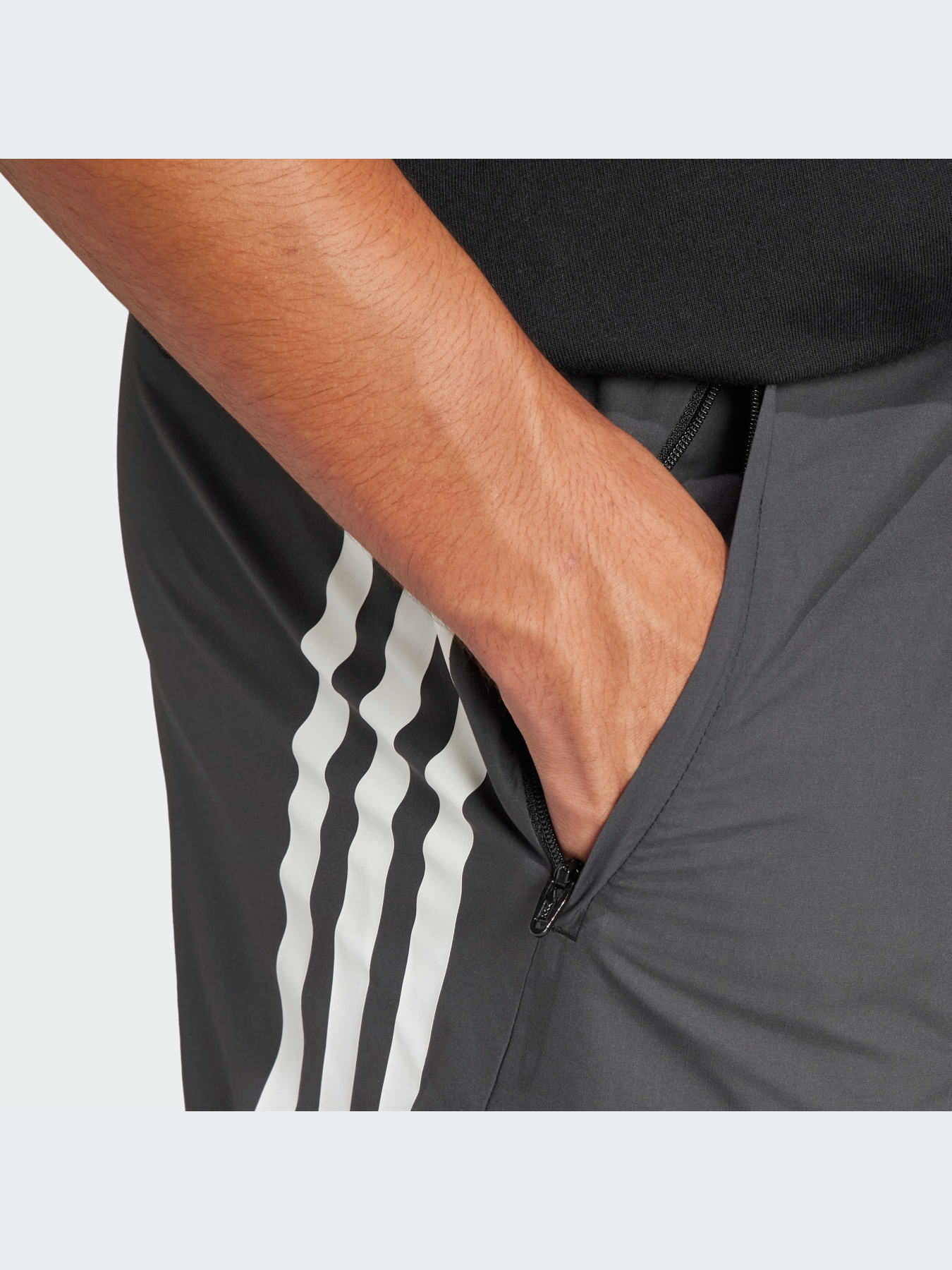 Шорты Adidas модель IR9221-KZ Фото