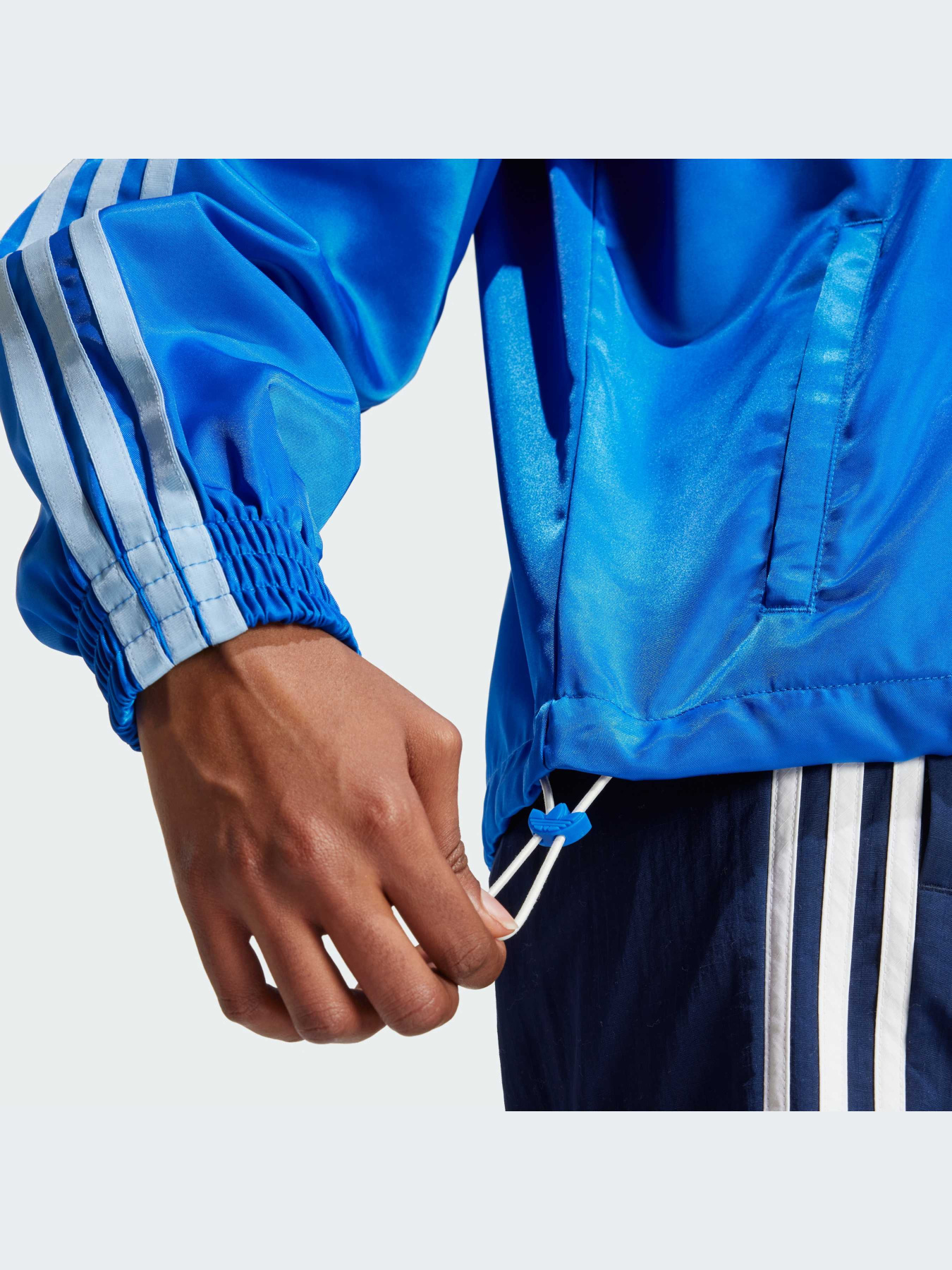 Куртки и дубленки Adidas модель IX3553-KZ Фото