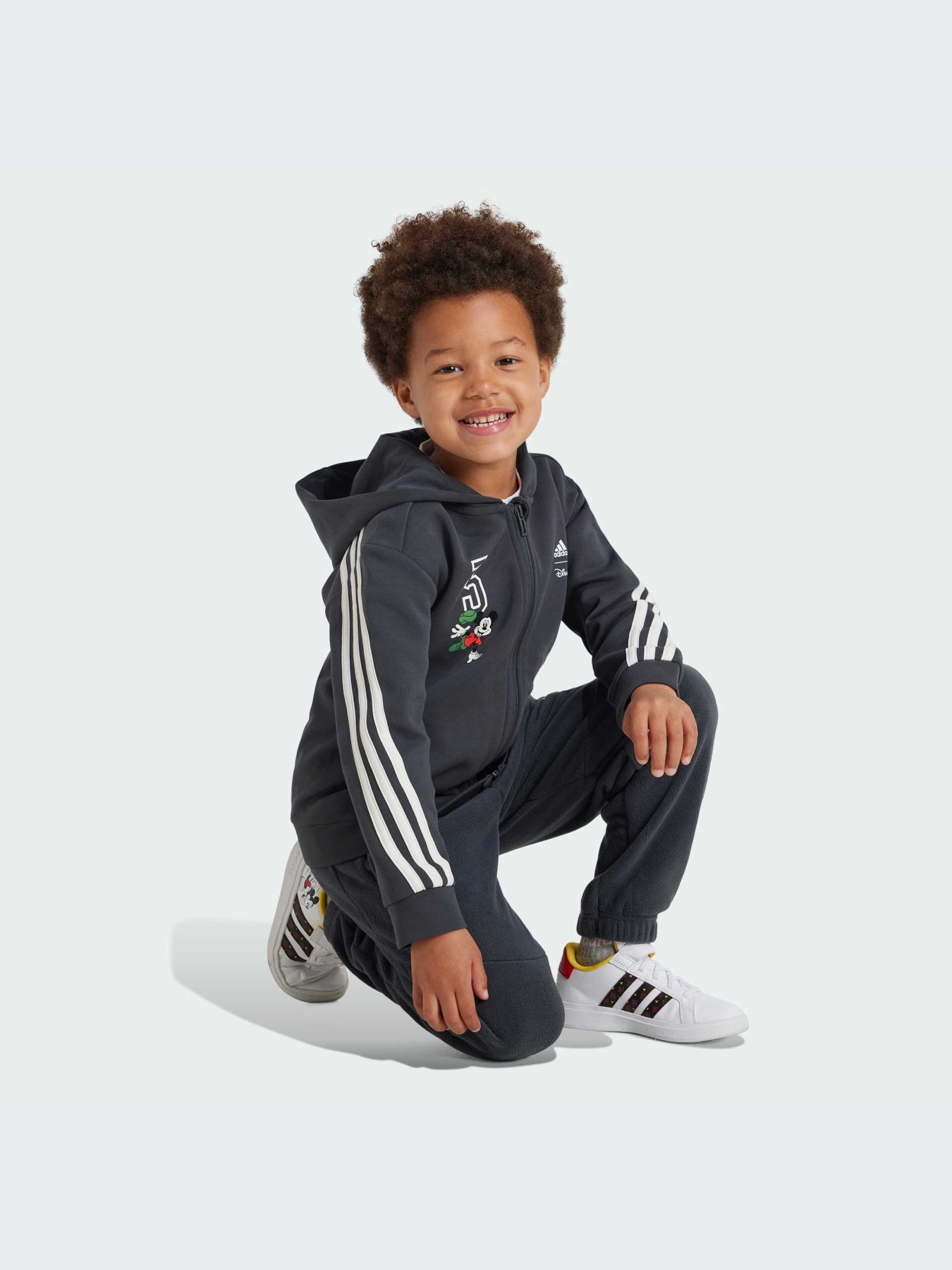 Худи и свитшоты Adidas модель IV9621-KZ Фото