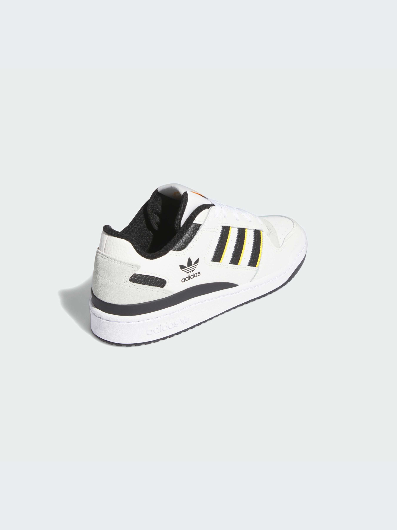 Кроссовки Adidas Forum модель IH7906-KZ Фото