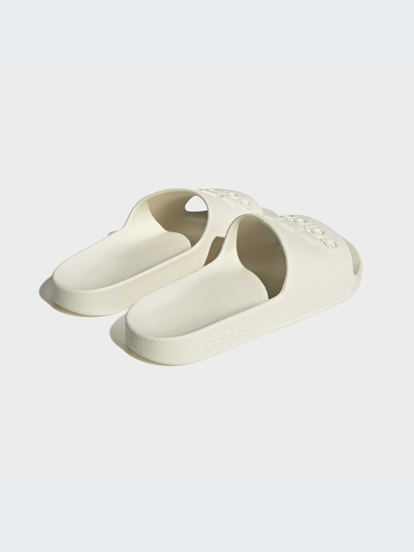 Шлёпанцы Adidas Adilette модель IF7370-KZ Фото