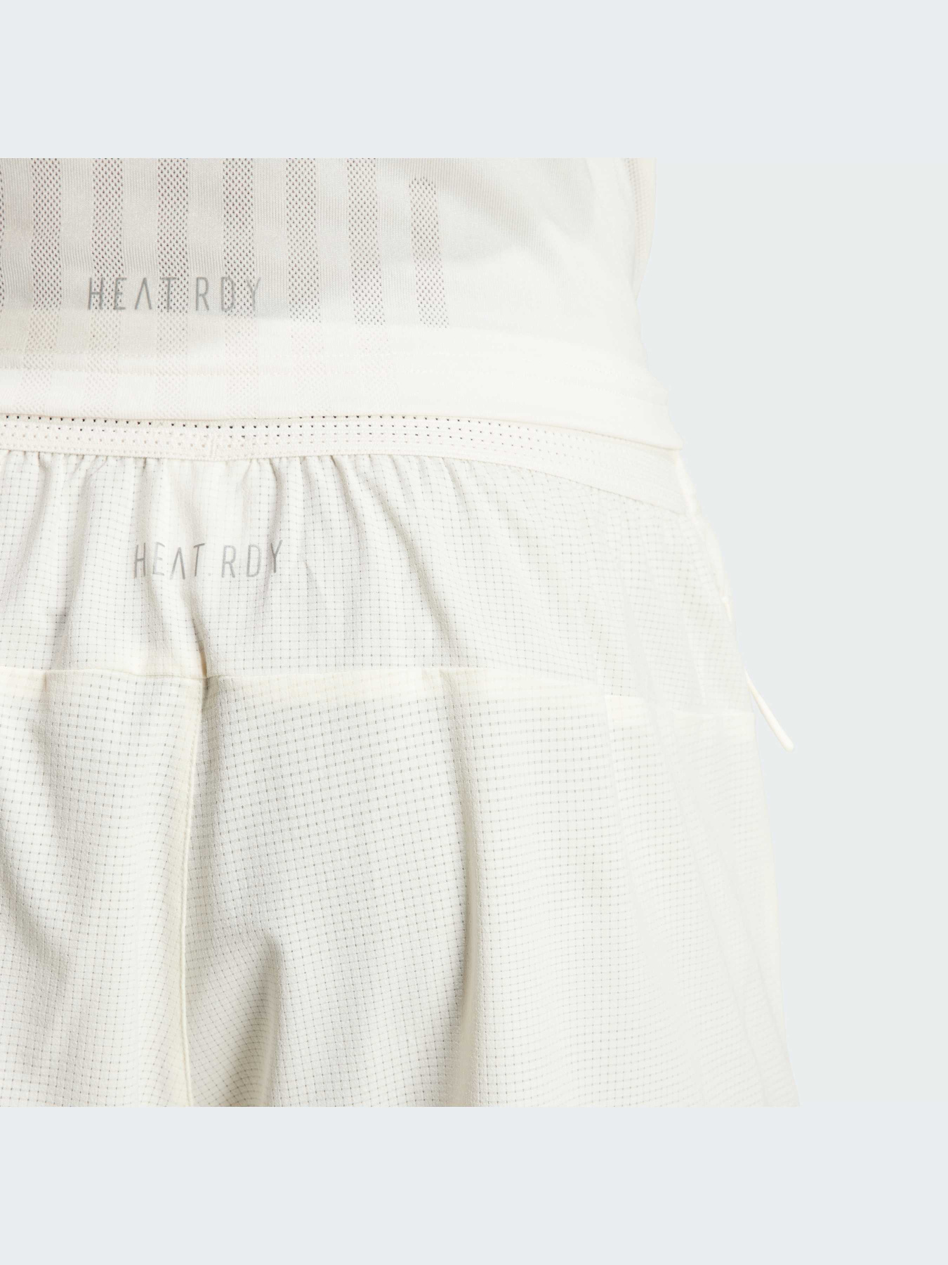 Шорты Adidas модель IS3733-KZ Шорты Adidas модель IS3733-KZ Фото