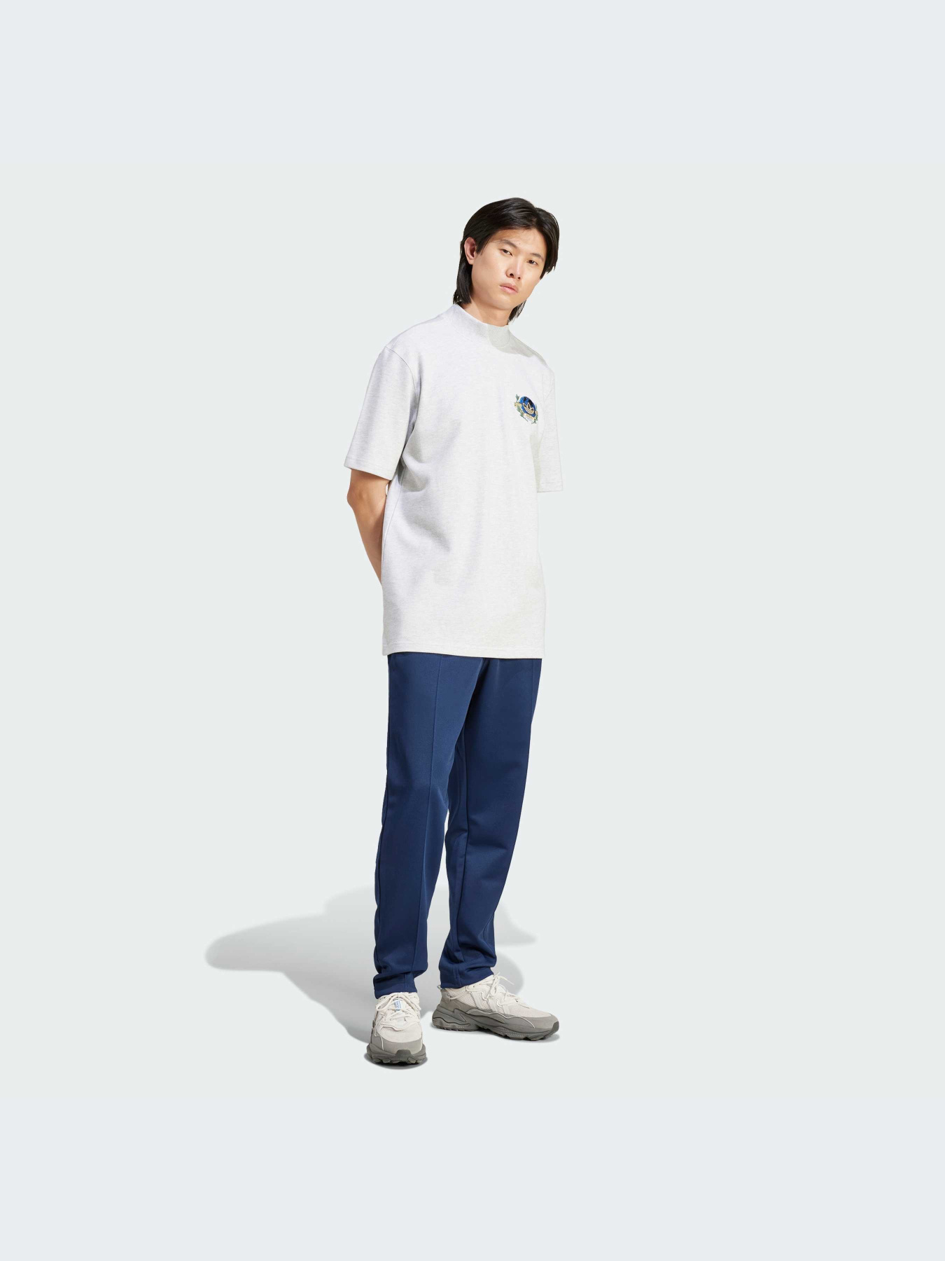Спортивная одежда Adidas модель IW3232-KZ Фото