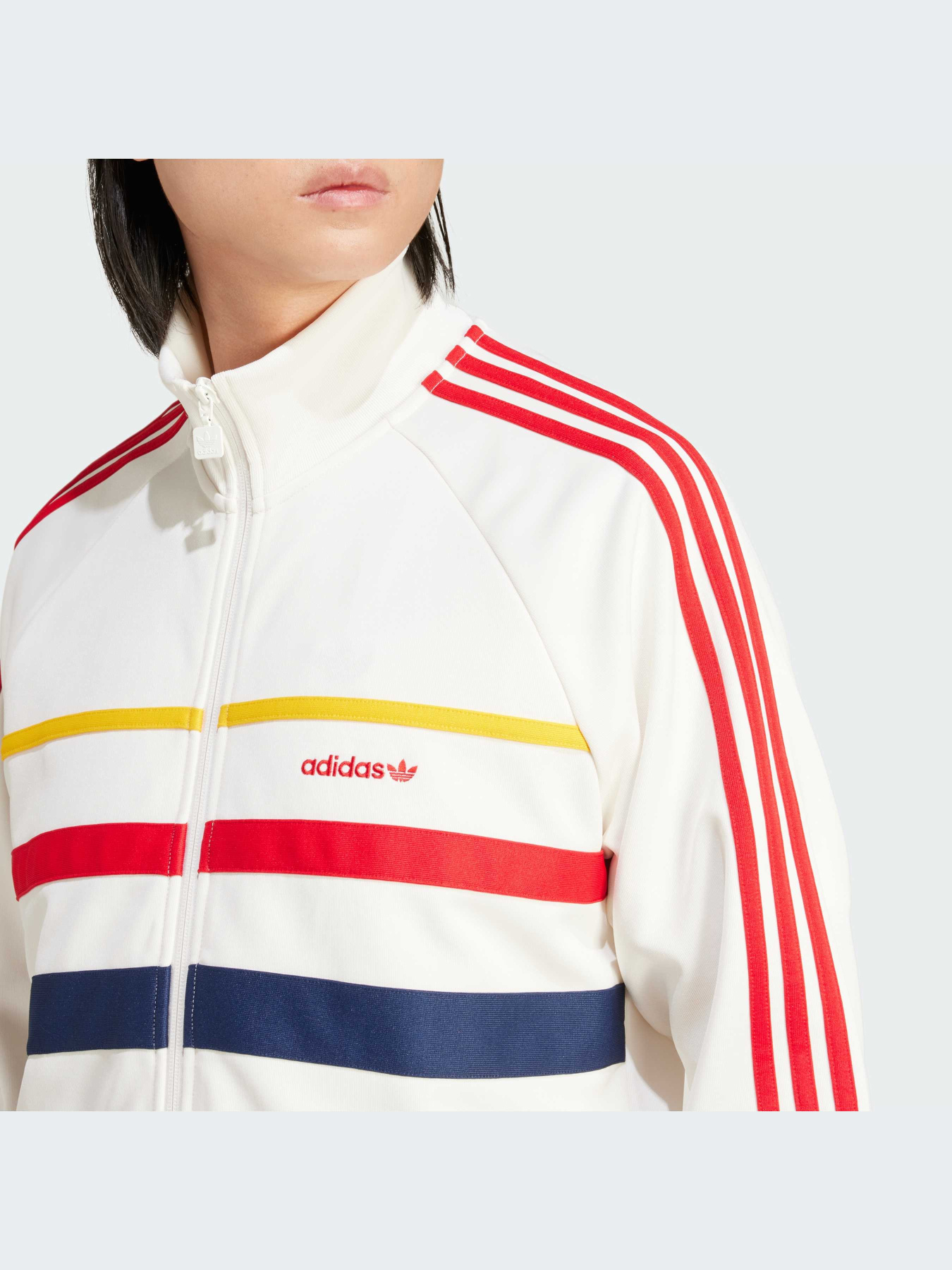 Худи и свитшоты Adidas модель IW3233-KZ Фото