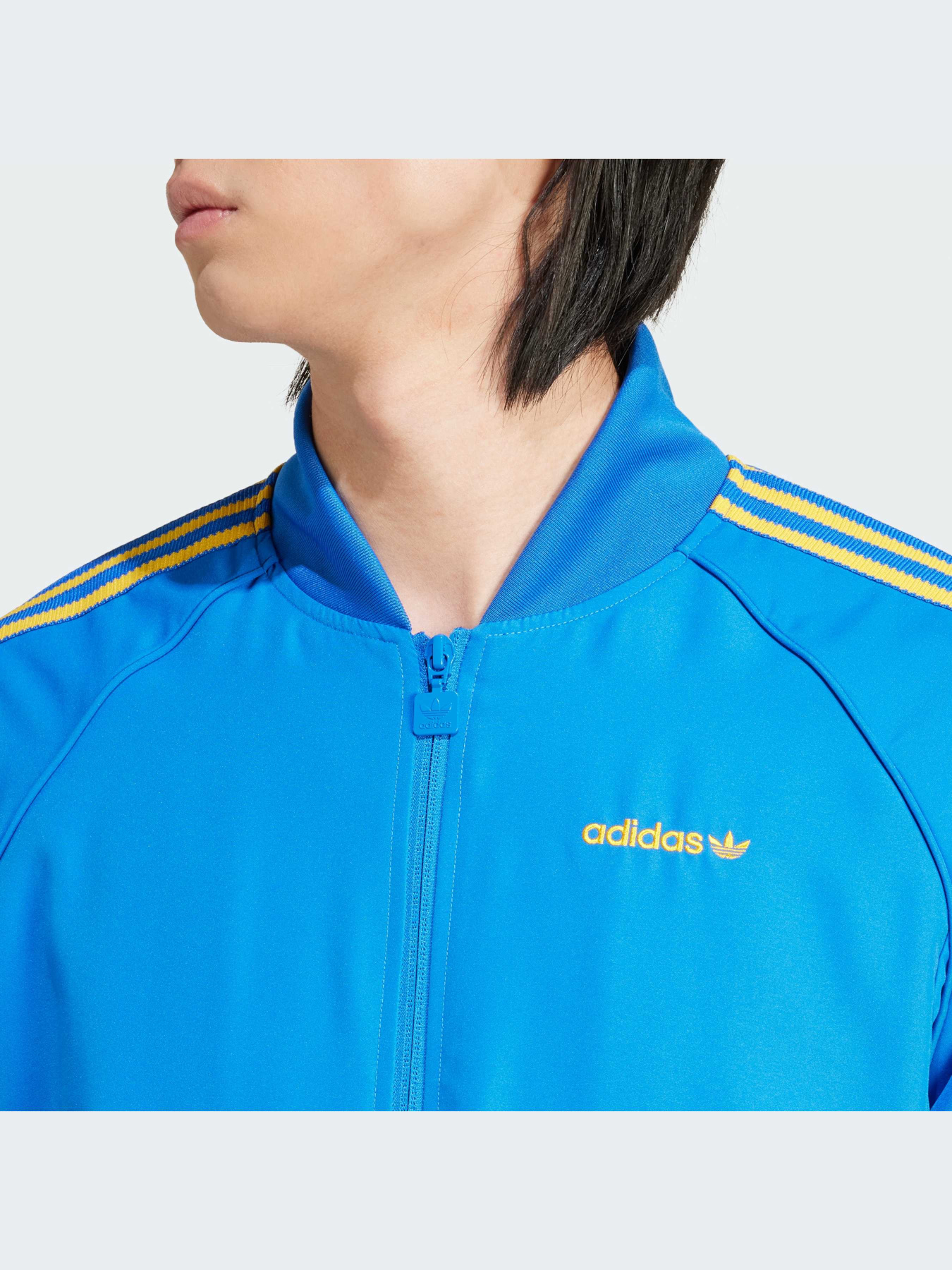 Худи и свитшоты Adidas Adicolor модель IW3235-KZ Фото