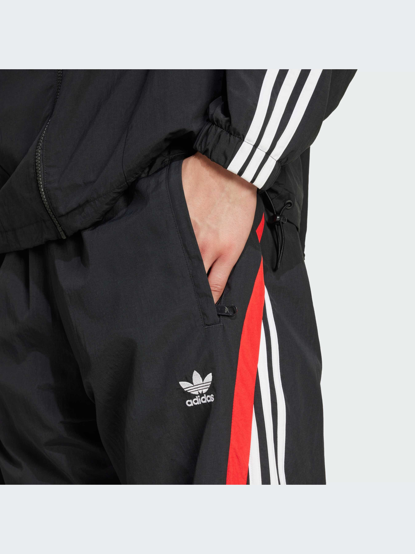 Брюки Adidas модель IX9646-KZ Фото