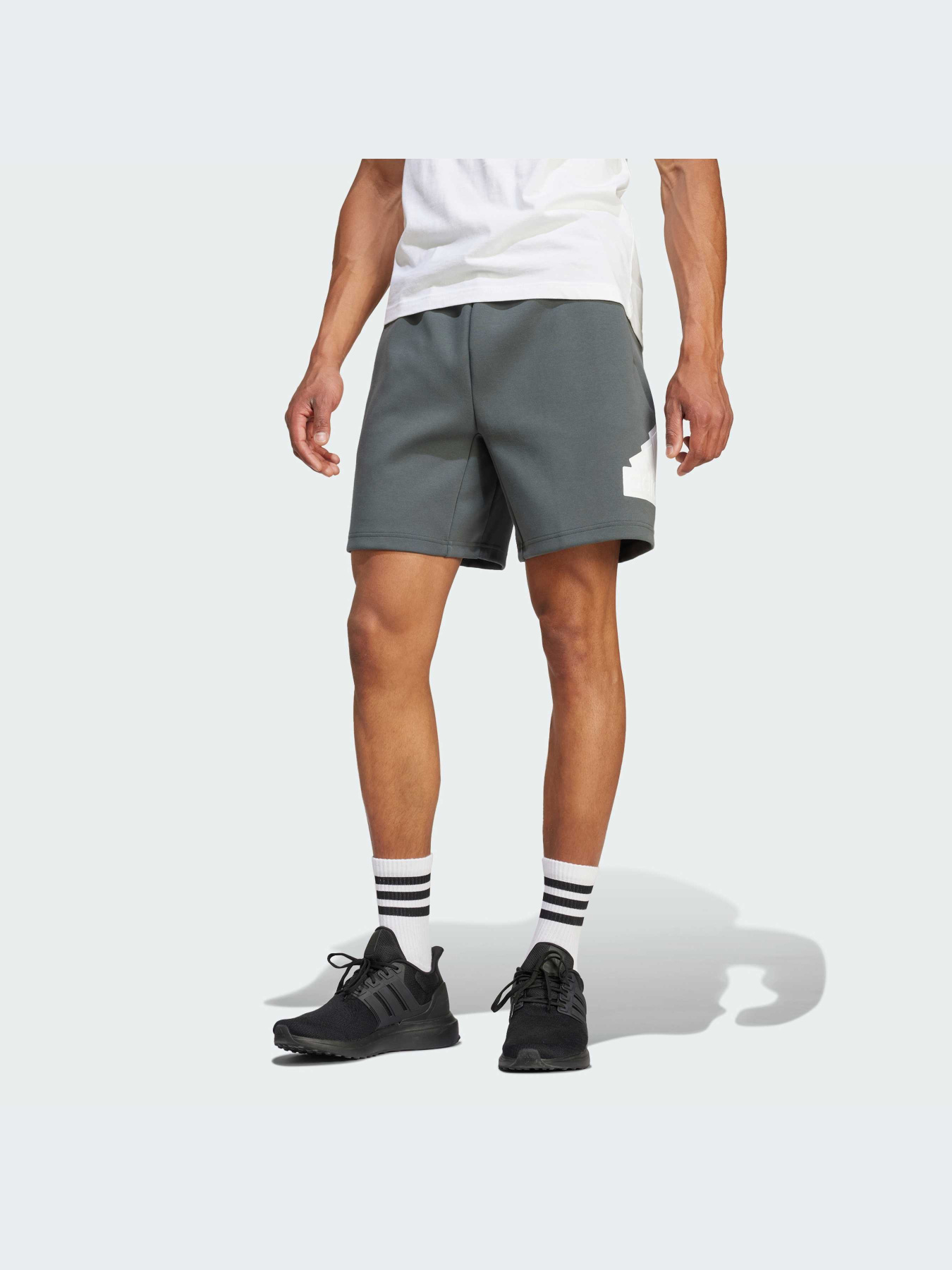 Шорты Adidas модель IR9168-KZ Фото