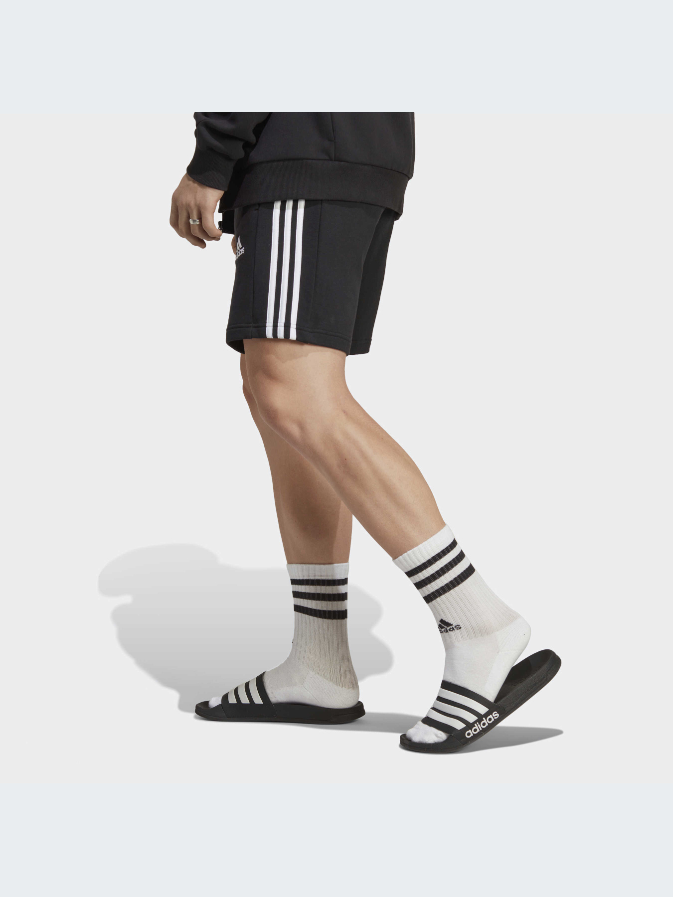 Шорты Adidas модель IC9435-KZ Фото
