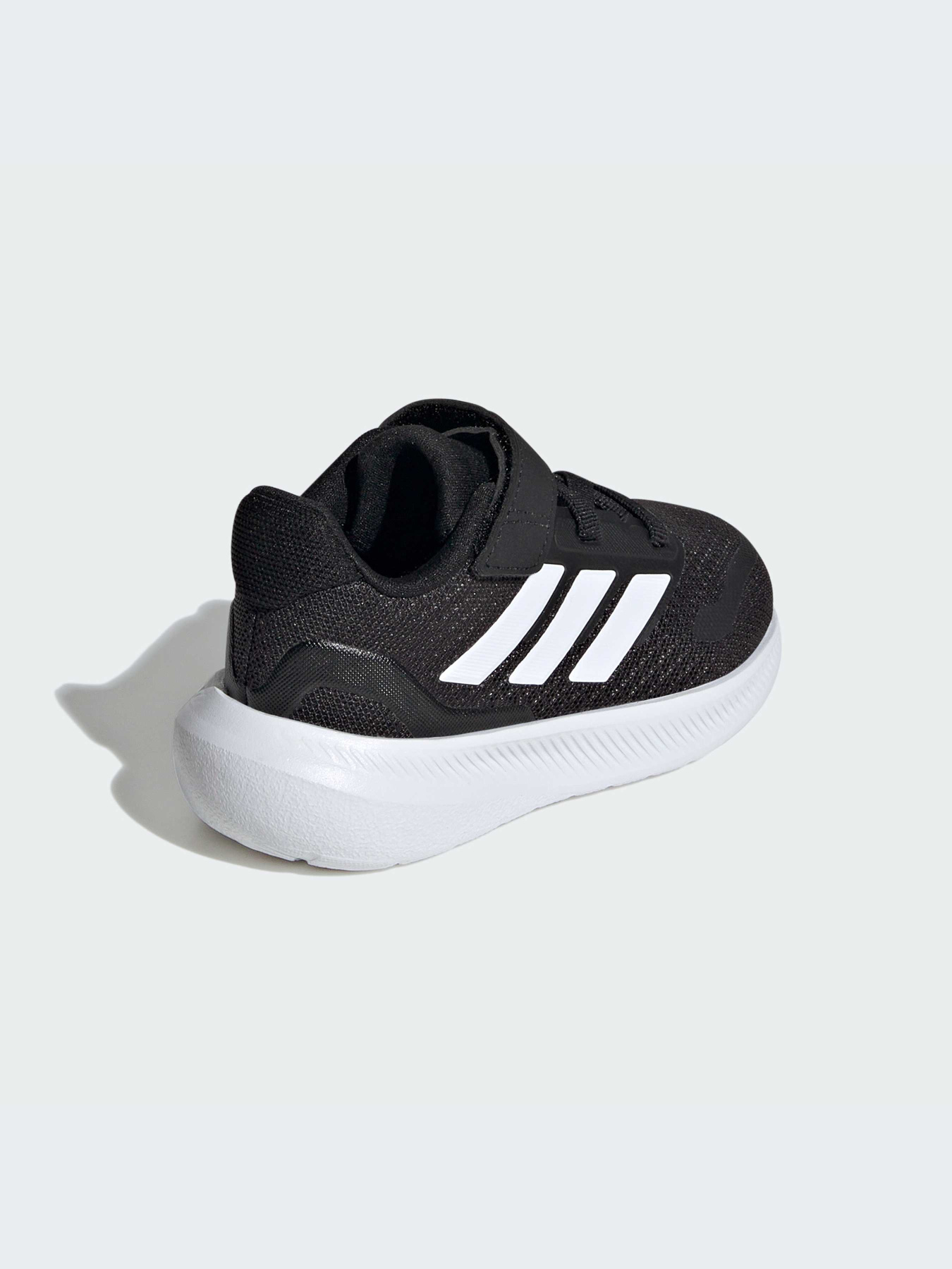 Кроссовки Adidas Runfalcon модель IE8598-KZ Фото
