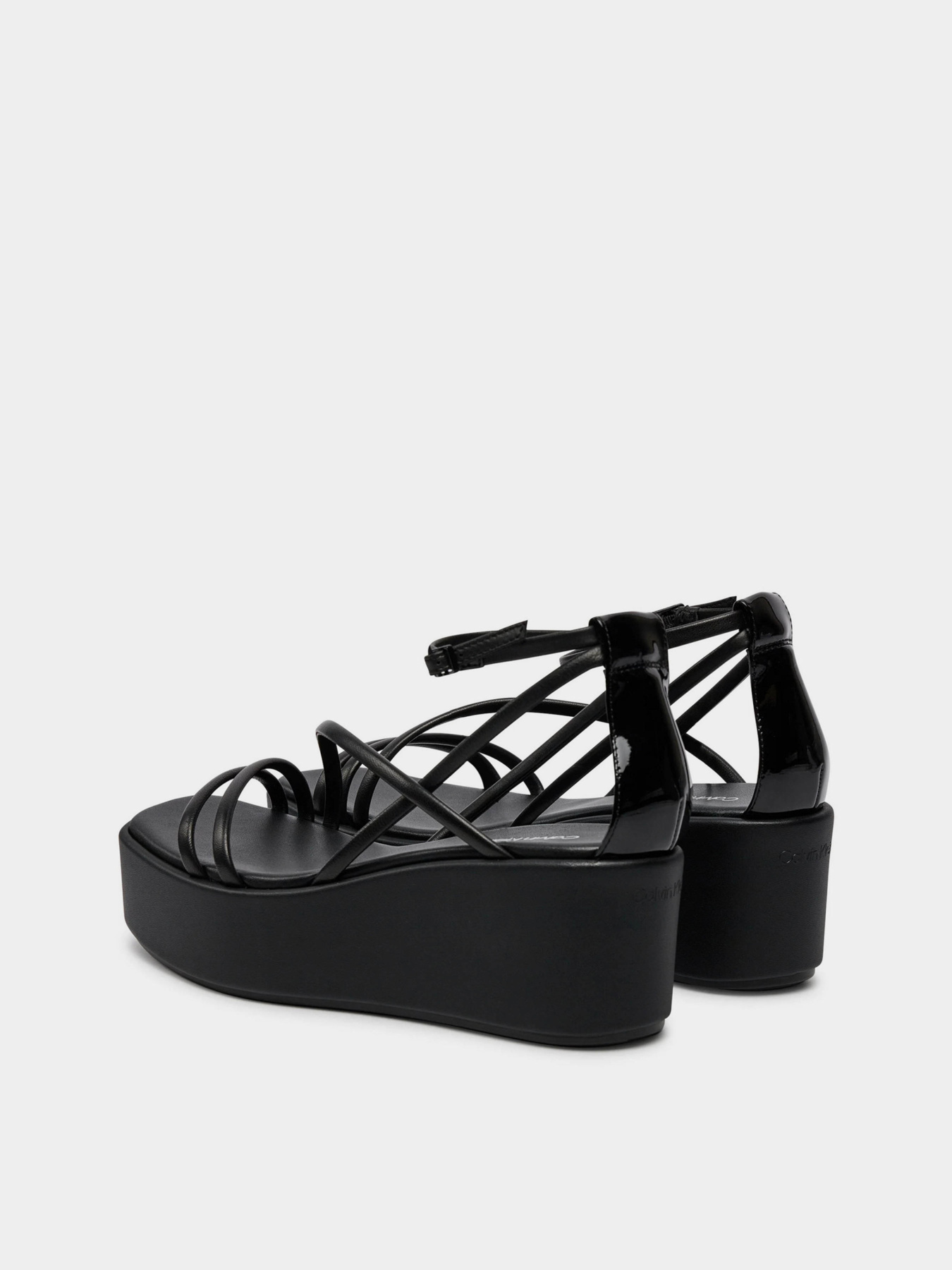 Сандалии Calvin Klein модель HW0HW01949-BEH Фото