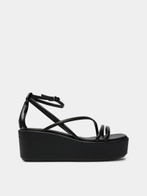 Сандалии Calvin Klein модель HW0HW01949-BEH Фото
