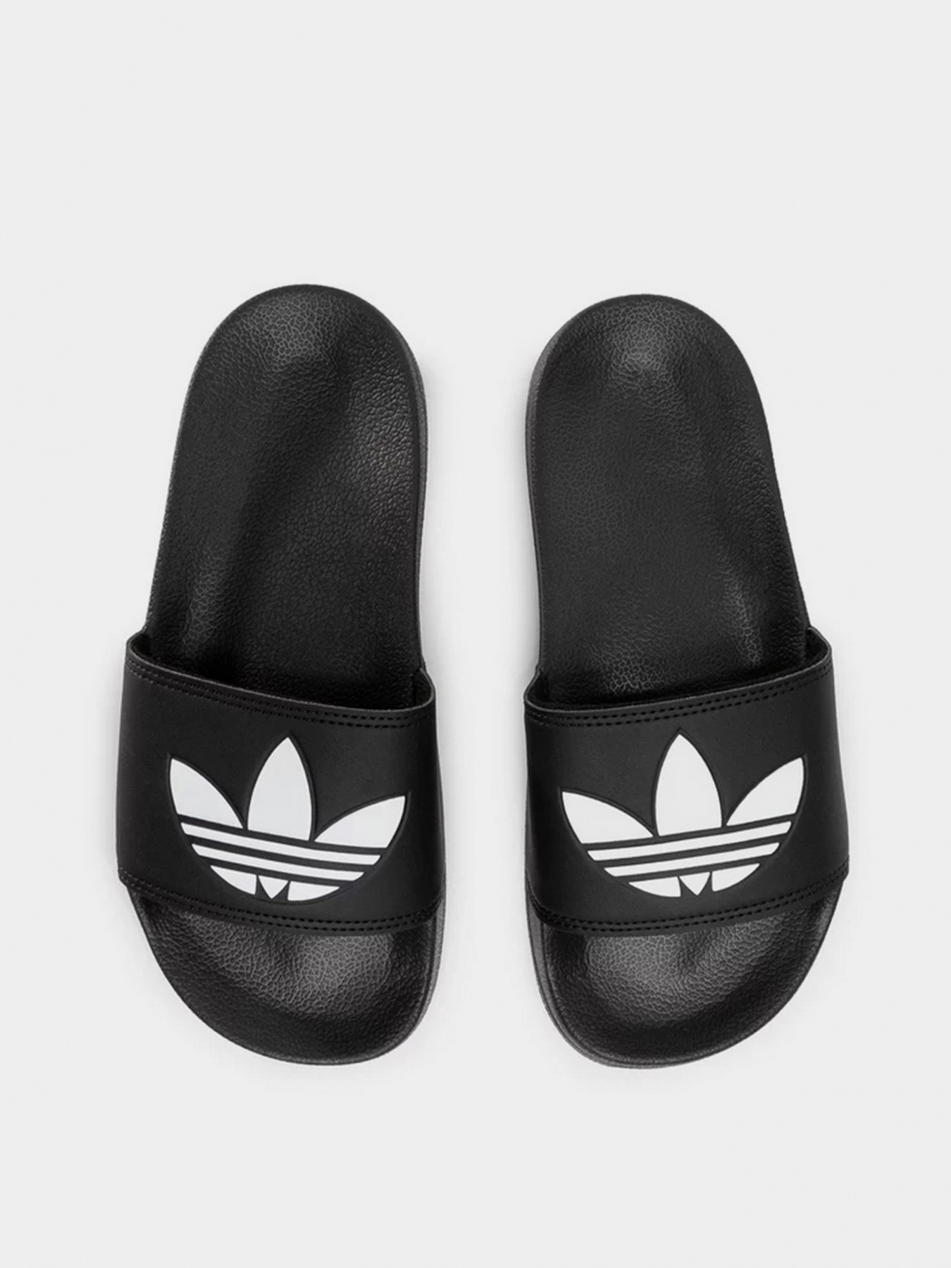 Шлёпанцы Adidas модель FU8298 Шлёпанцы Adidas модель FU8298 Фото
