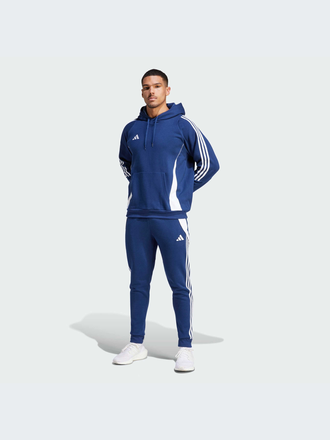 Худи и свитшоты Adidas Tiro модель IR7546-KZ Фото