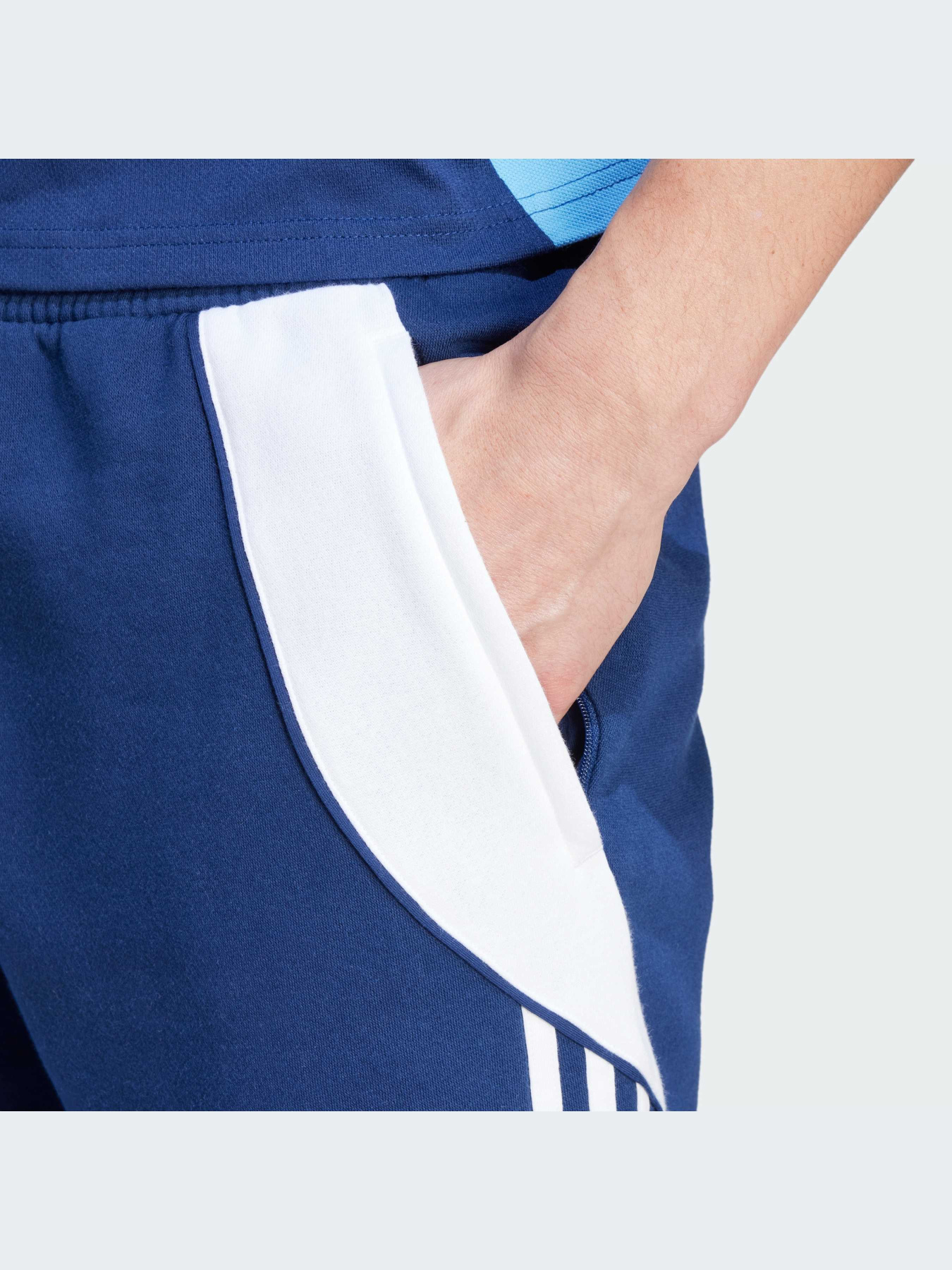 Шорты Adidas Tiro модель IS2158-KZ Фото