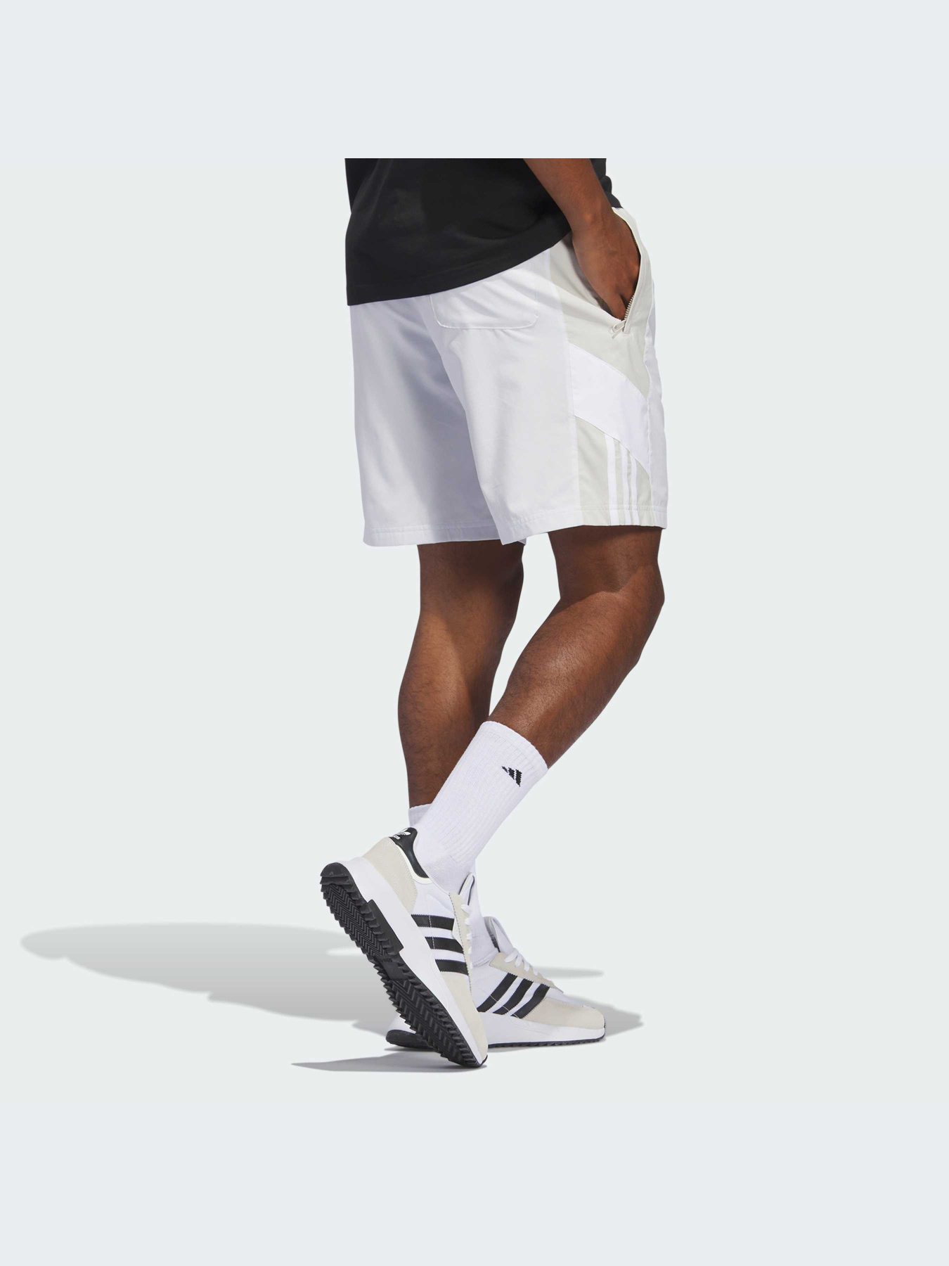 Шорты Adidas модель IC6011-KZ Фото