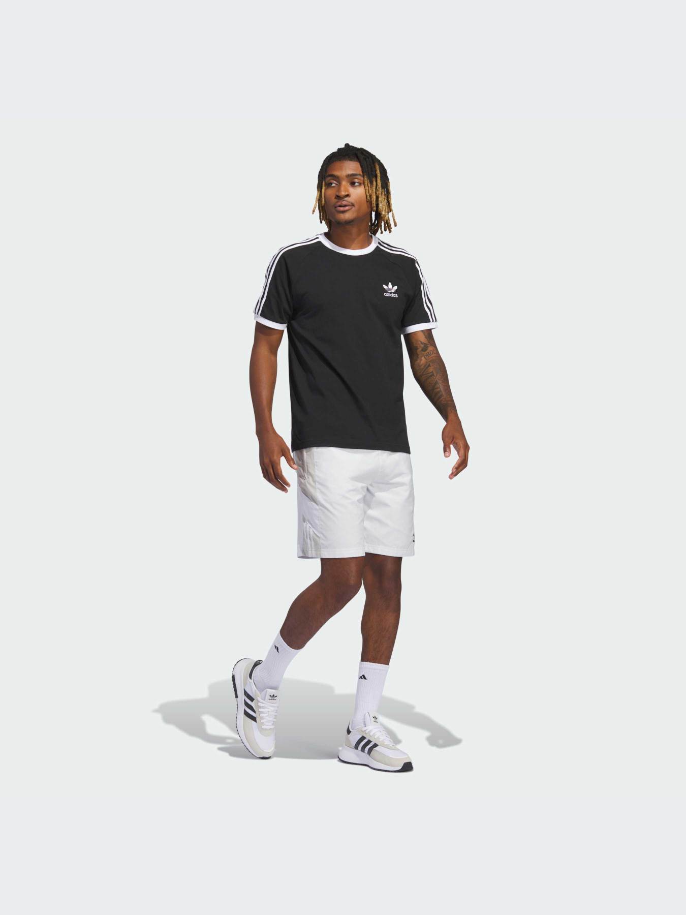 Шорты Adidas модель IC6011-KZ Фото