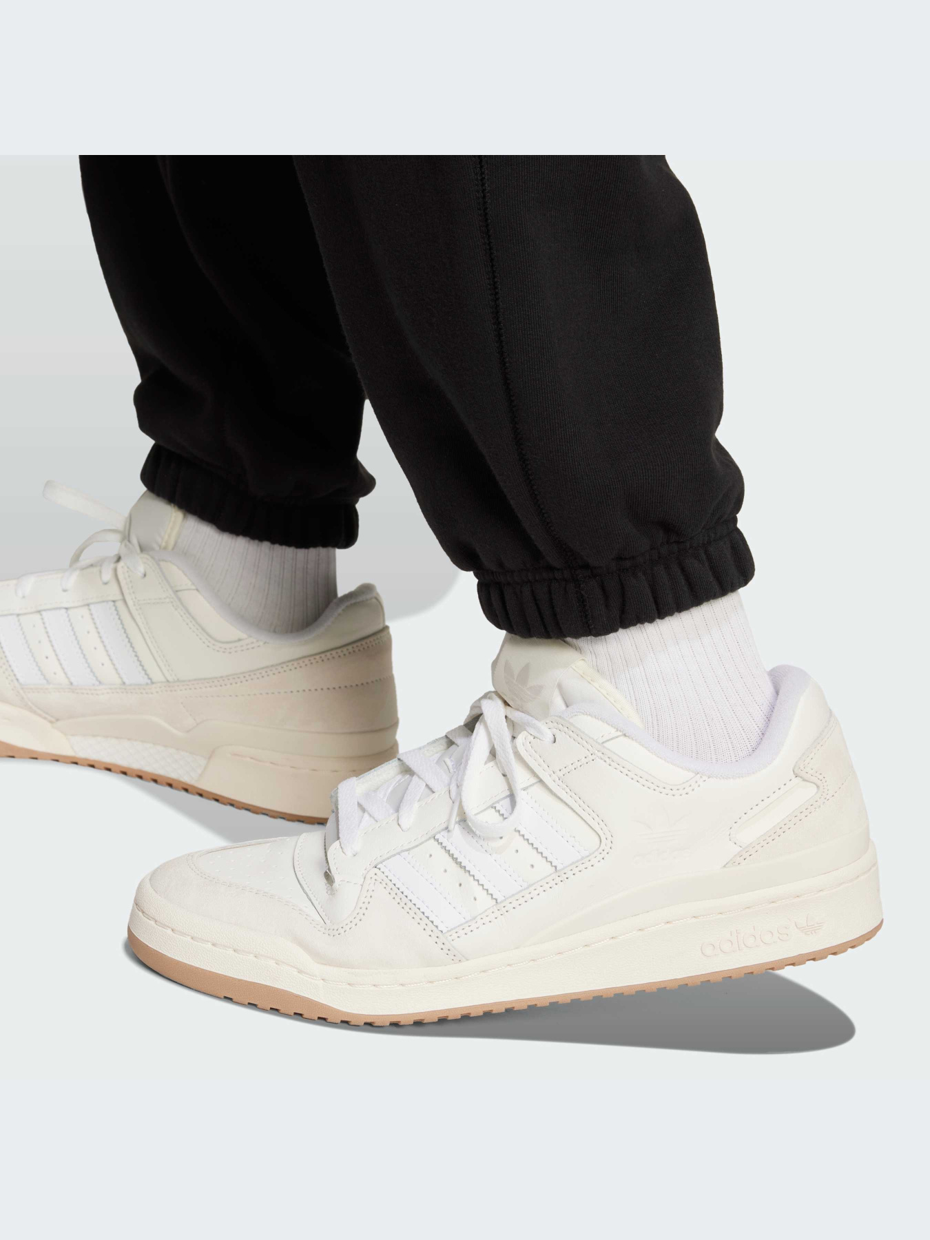Брюки Adidas модель IY2245-KZ Фото
