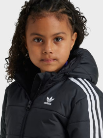 Куртки и дубленки Adidas модель IY4812 Фото