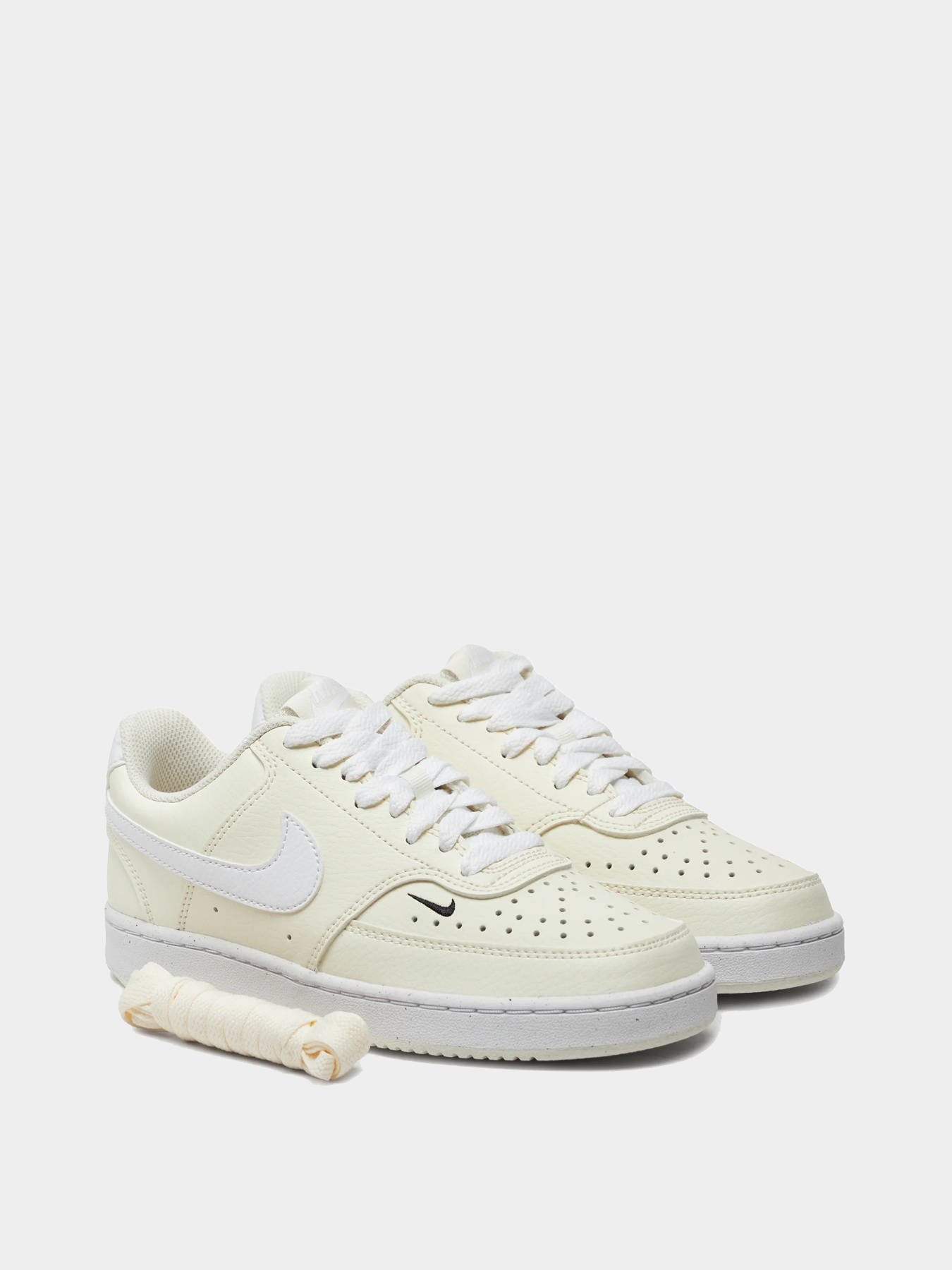 Кроссовки NIKE модель FV9952-100 Фото