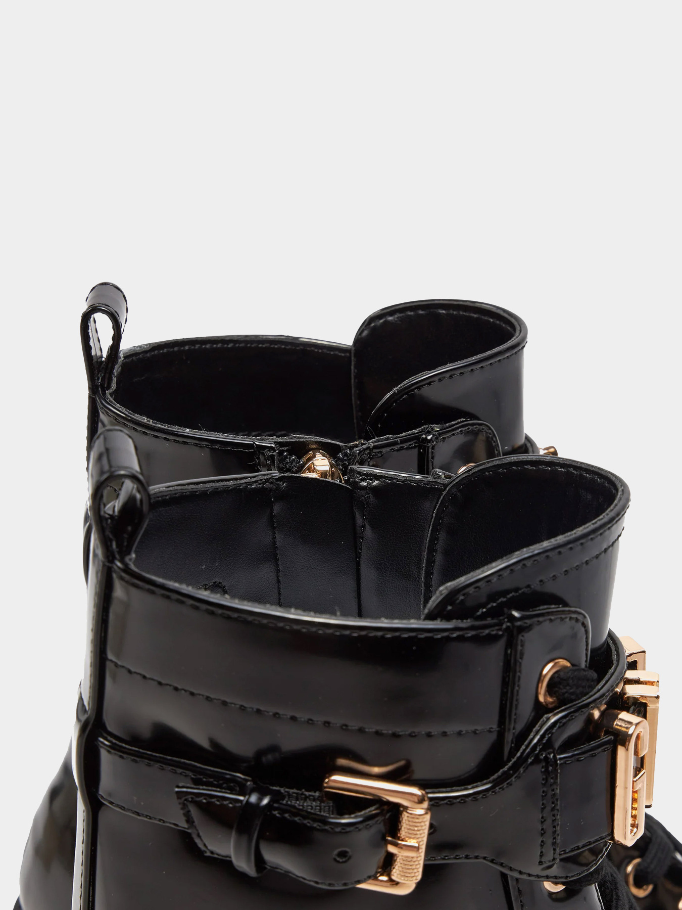 Ботинки и сапоги GUESS модель FLTSOM-PAT10-BLACK Фото