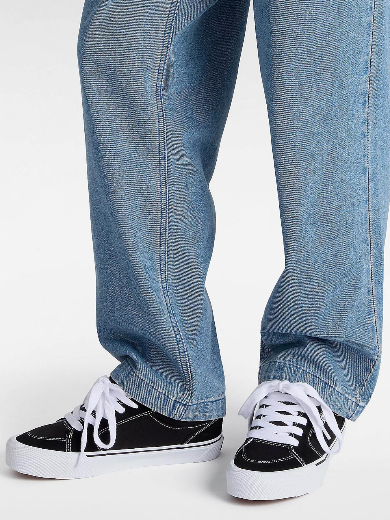 Кеды Vans модель VN000CZWBZW1 Фото