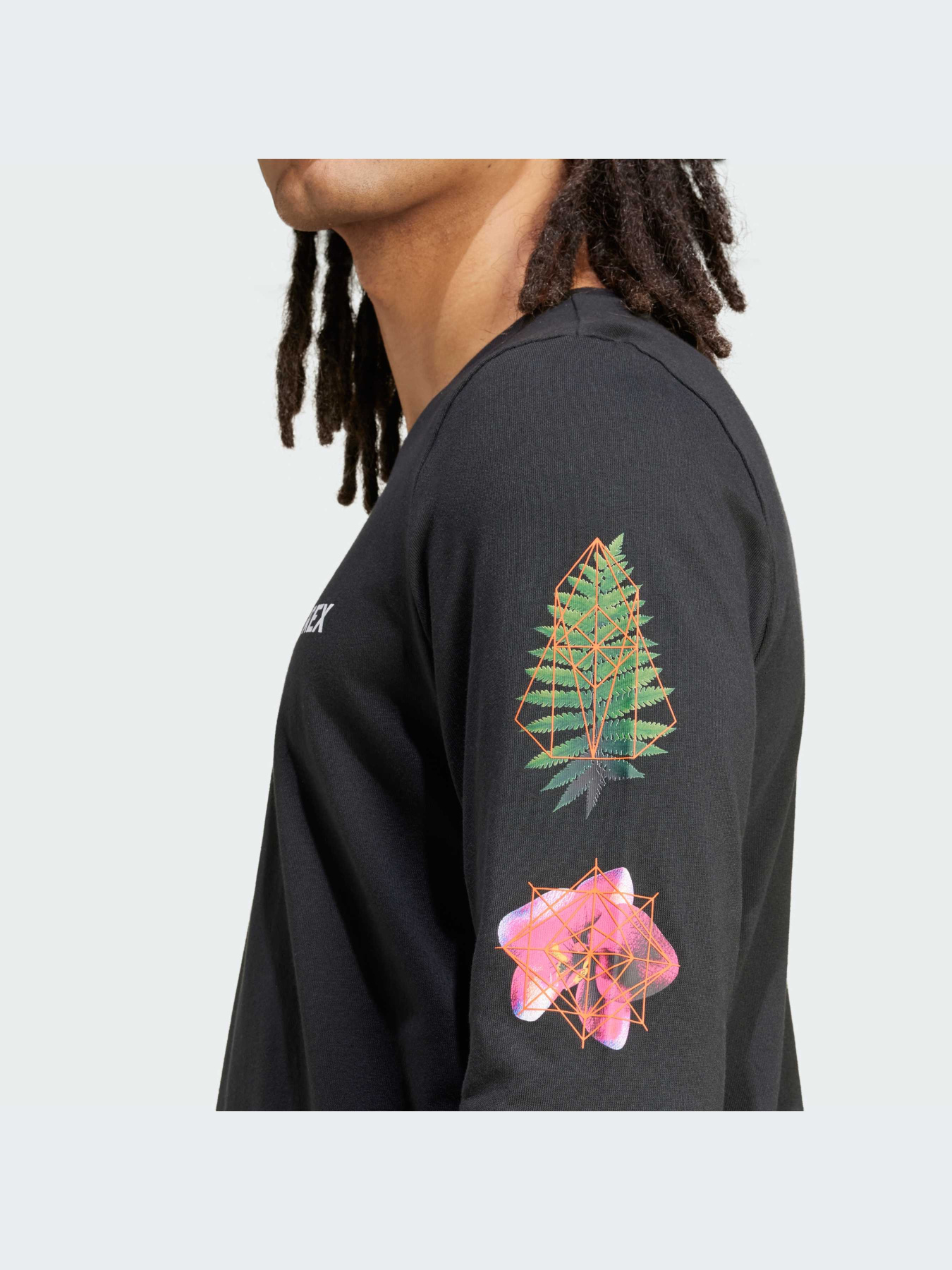 Худи и свитшоты Adidas Graphics модель IZ0464-KZ Фото