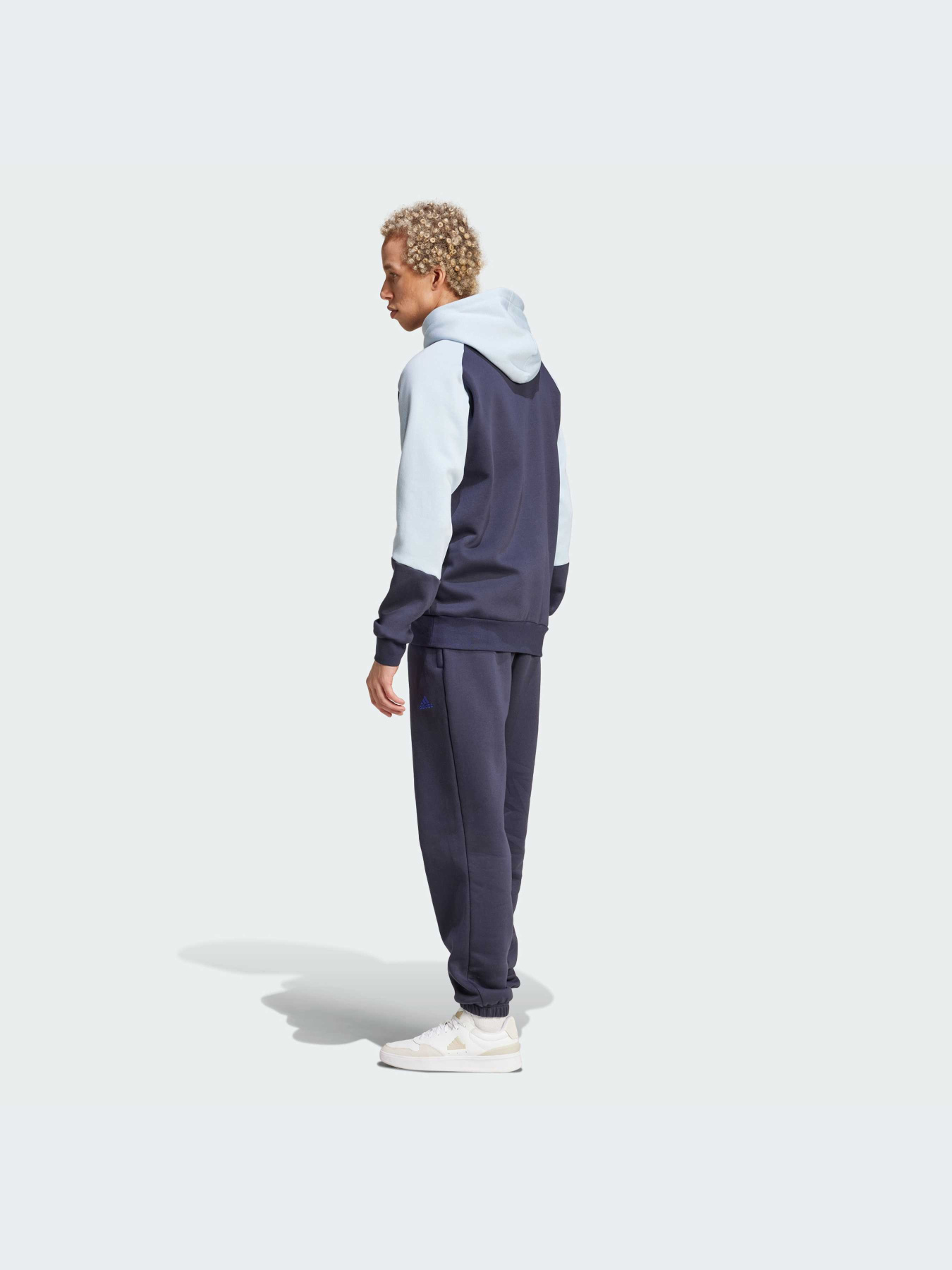 Костюмы Adidas модель IX1278-KZ Фото