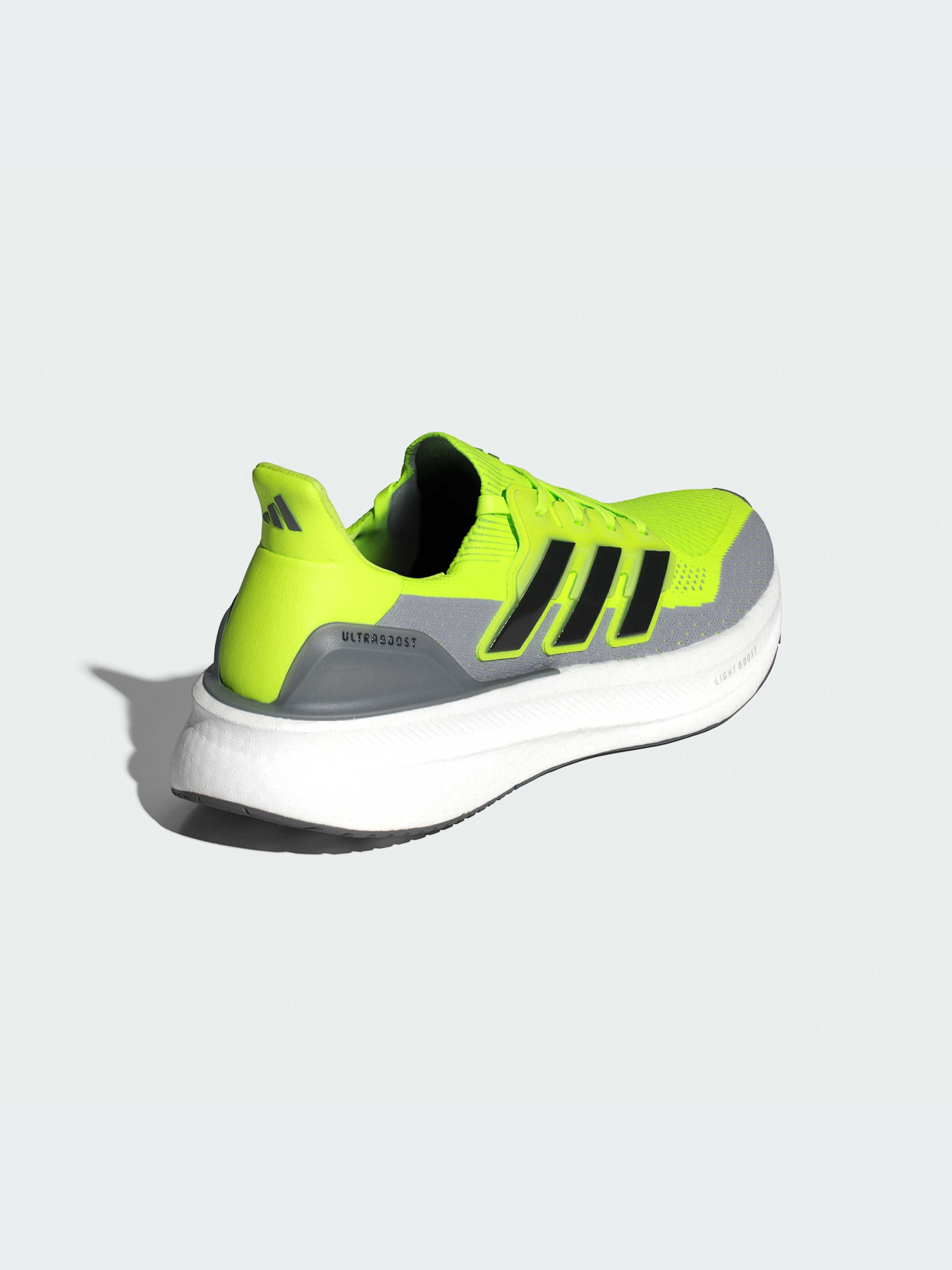 Кроссовки Adidas Ultraboost модель ID8819-KZ Фото
