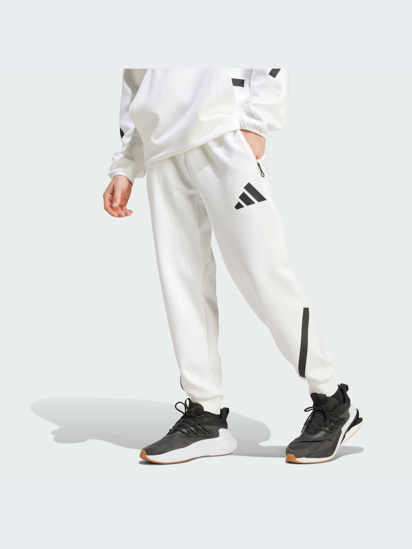 Брюки Adidas ZNE модель JF2449-KZ Фото