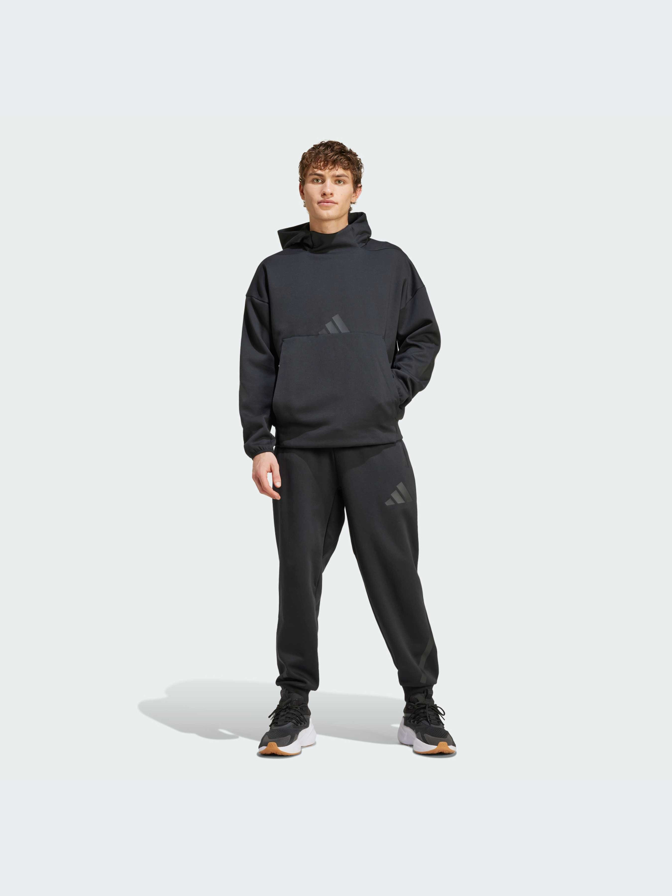 Брюки Adidas ZNE модель JD9599-KZ Фото